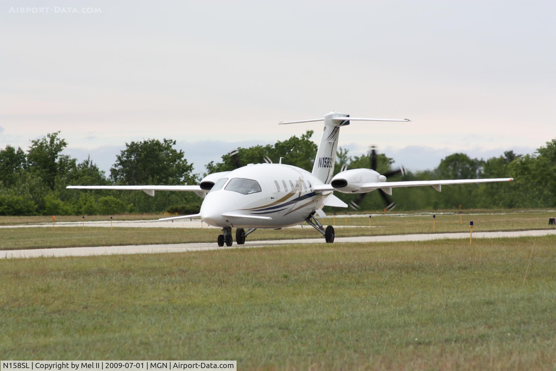 N158SL, 2006 Piaggio P-180 Avanti II C/N 1119, Taxi To Parking