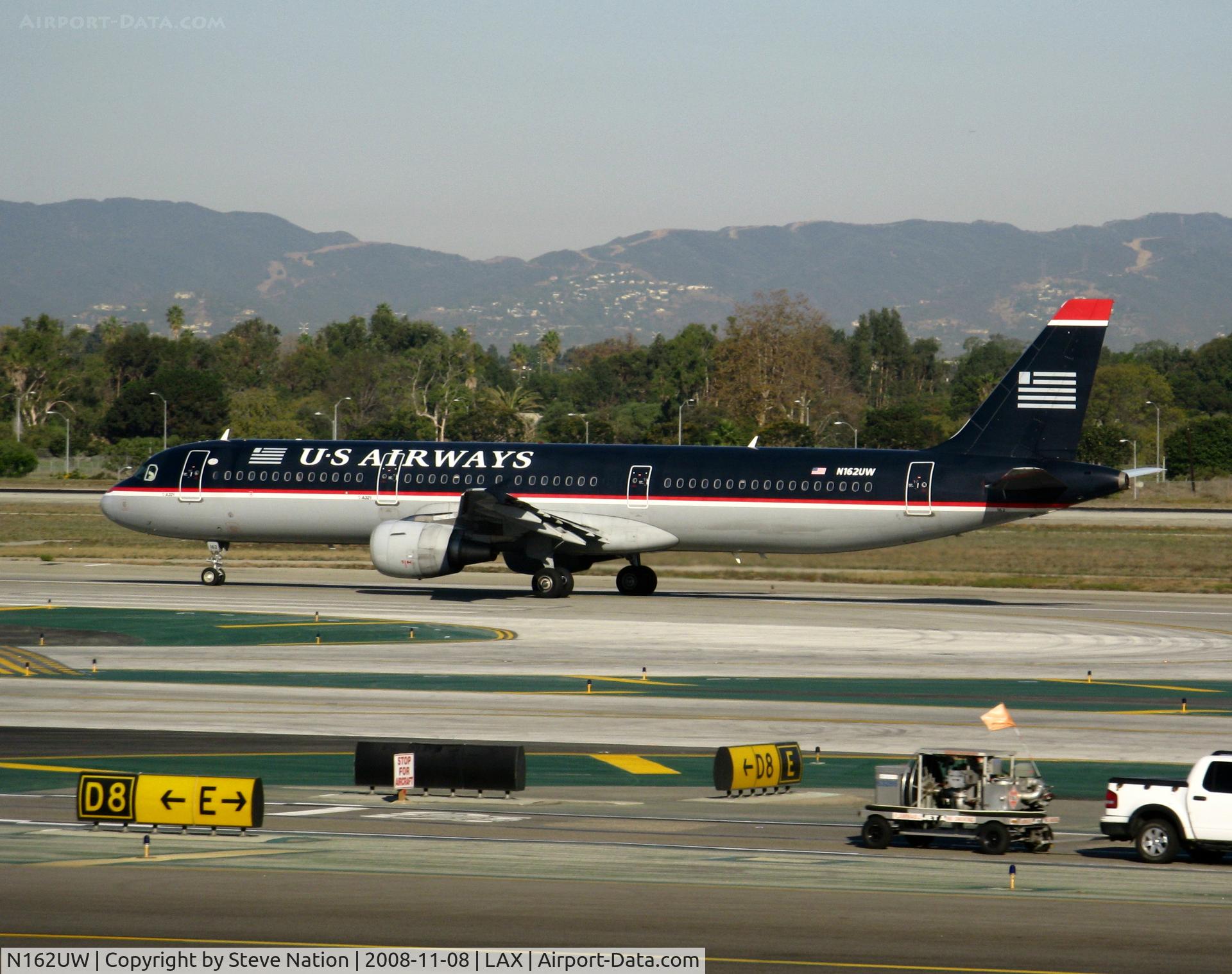 N162UW, 2001 Airbus A321-211 C/N 1412, US Airways 2001 Airbus A321-211, c/n: 1412 rolling @ LAX 18.11.08