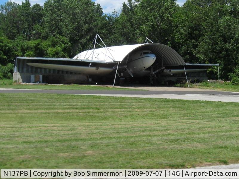 N137PB, 1941 Douglas DC-3A C/N 4128, Still in Eastern Airlines colors at Fremont, Ohio.