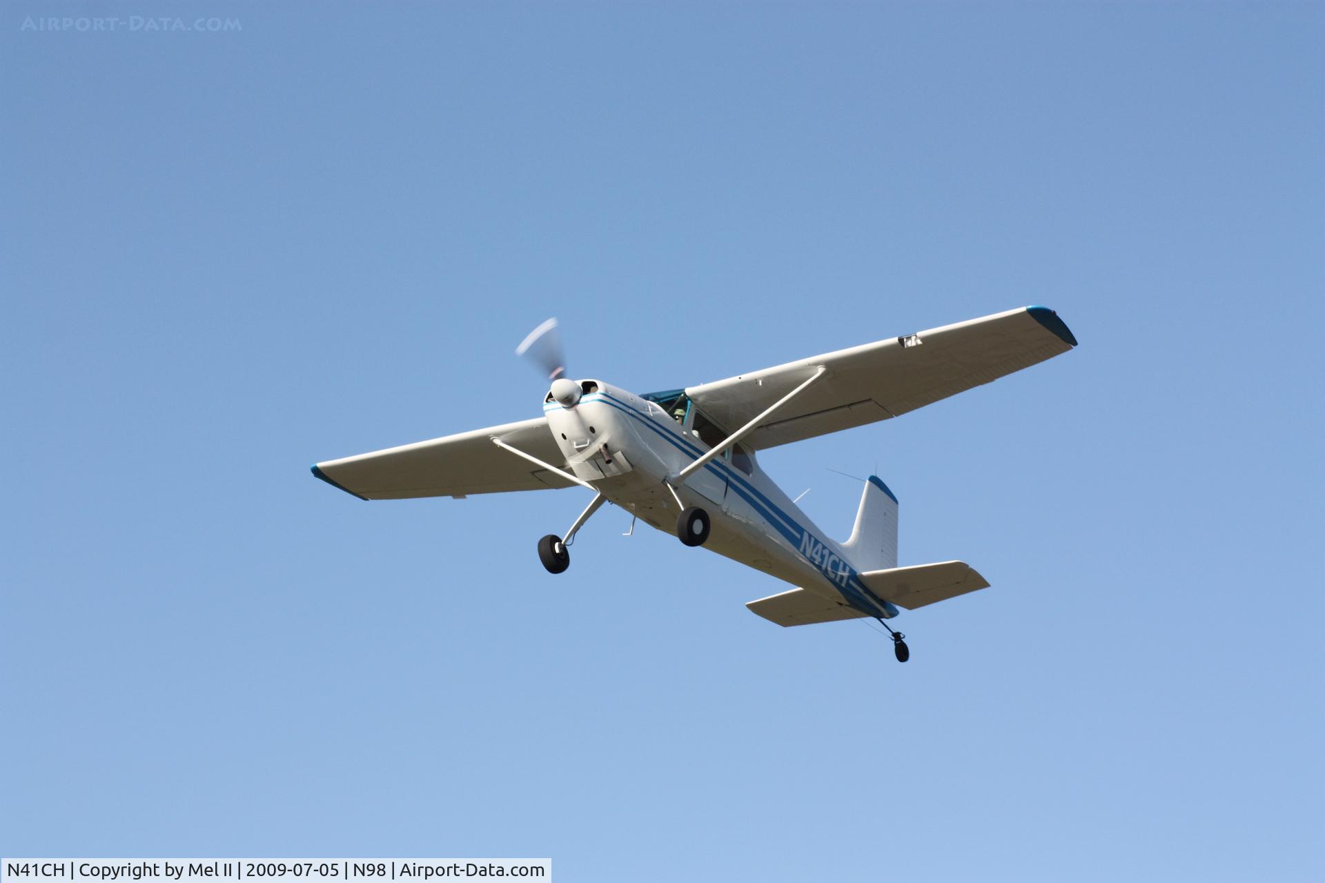 N41CH, 1956 Cessna 180 C/N 32319, Departing RWY 27