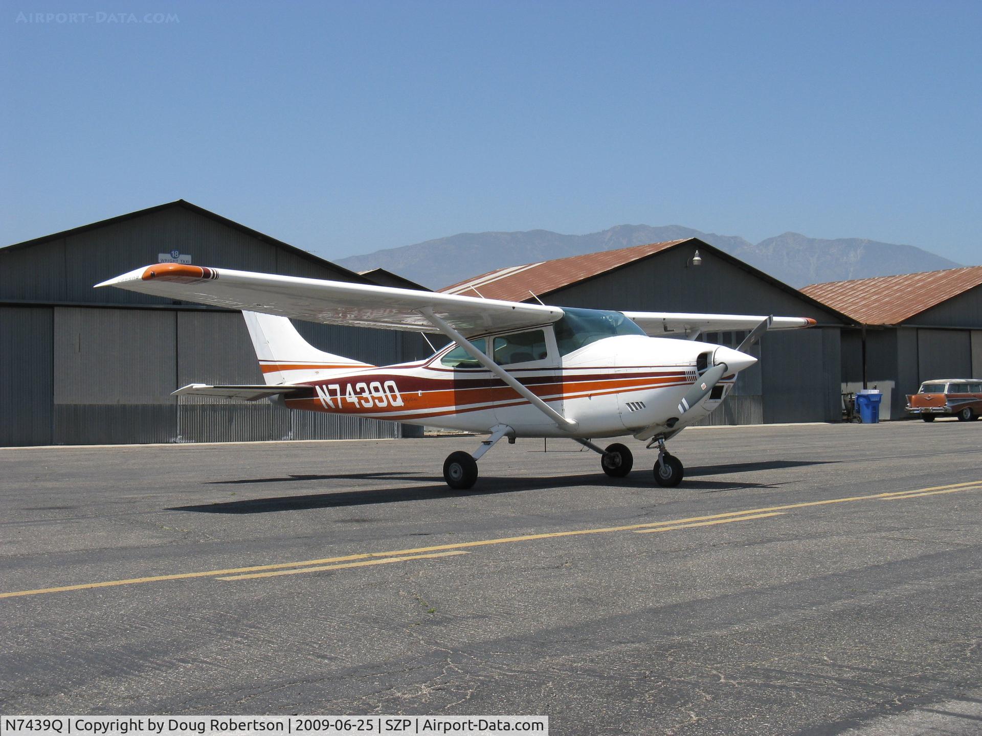 N7439Q, 1972 Cessna 182P Skylane C/N 18261079, 1972 Cessna 182P SKYLANE, Continental O-470-R 230 Hp