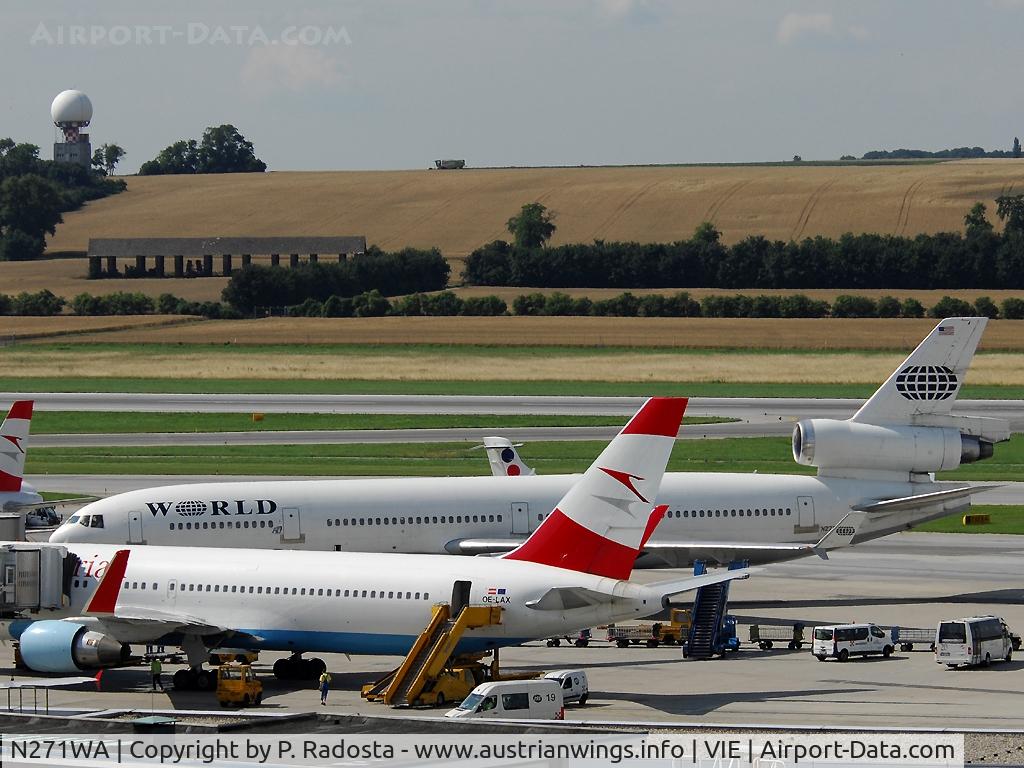 N271WA, 1992 McDonnell Douglas MD-11 C/N 48518, Very rare visitor in Vienna