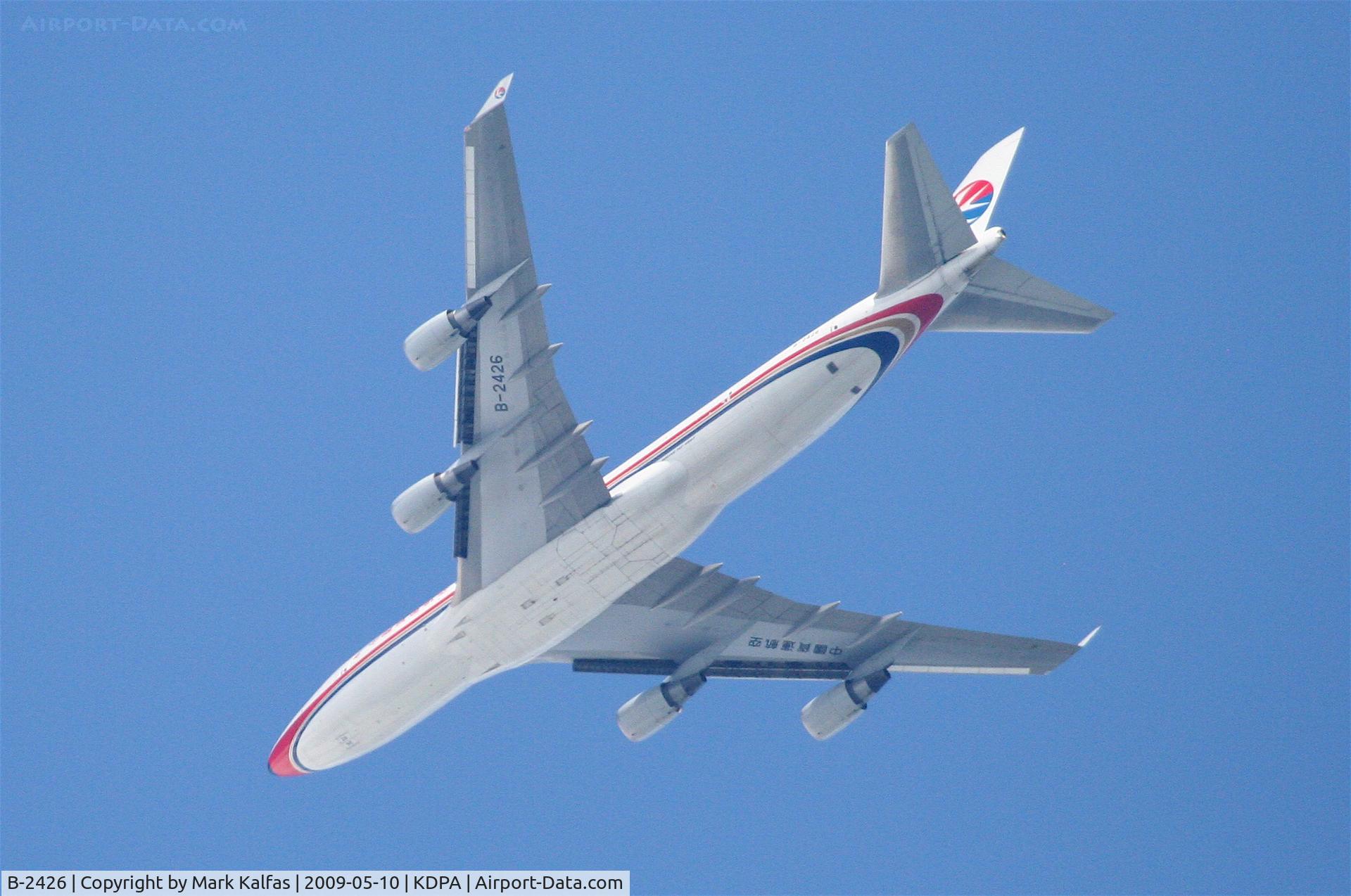 B-2426, 2007 Boeing 747-40BF/ER/SCD C/N 35208/1392, China Cargo 747-40B, B-2426 downwind over KDPA for KORD RWY 10