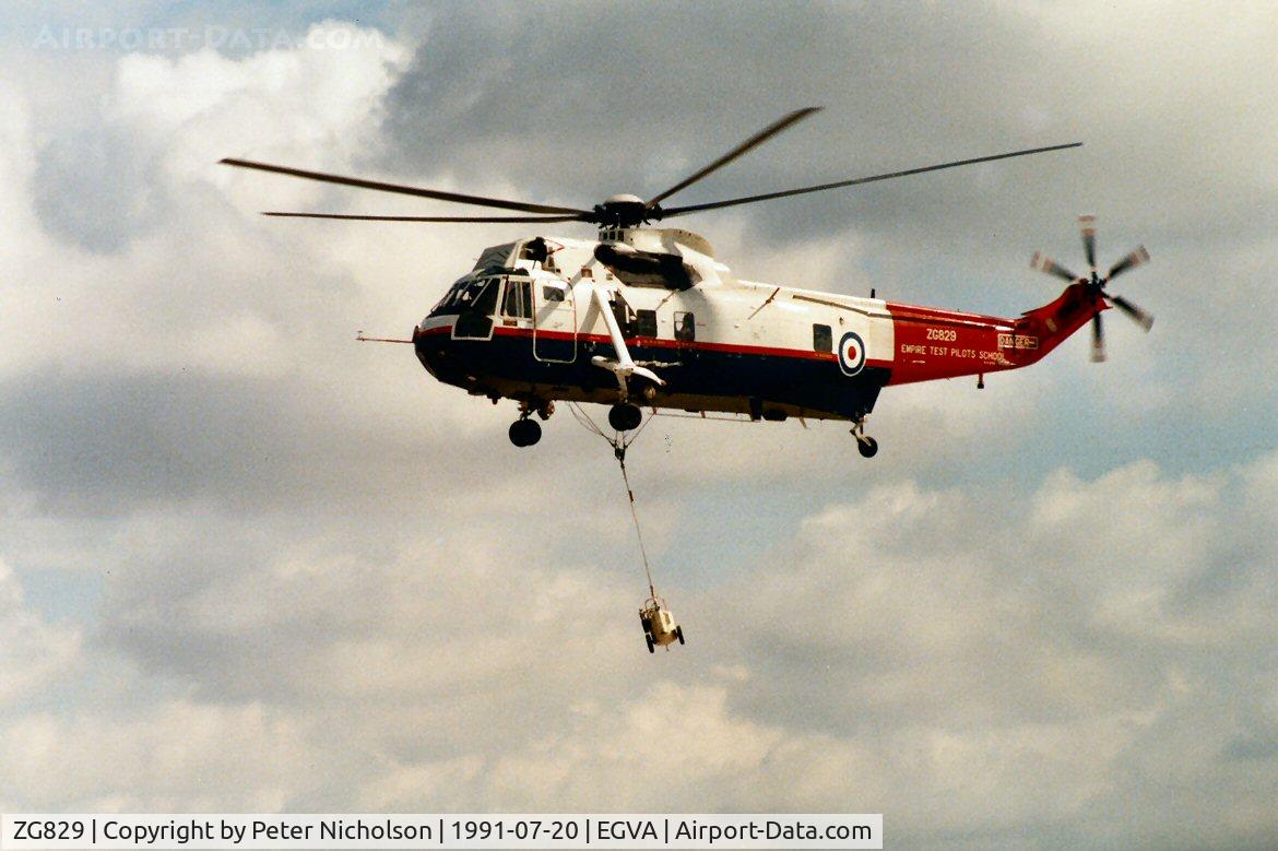 ZG829, 1989 Westland Sea King Mk.4X C/N WA829, Sea King of the Empire Test Pilots School at the 1991 Intnl Air Tattoo at RAF Fairford.