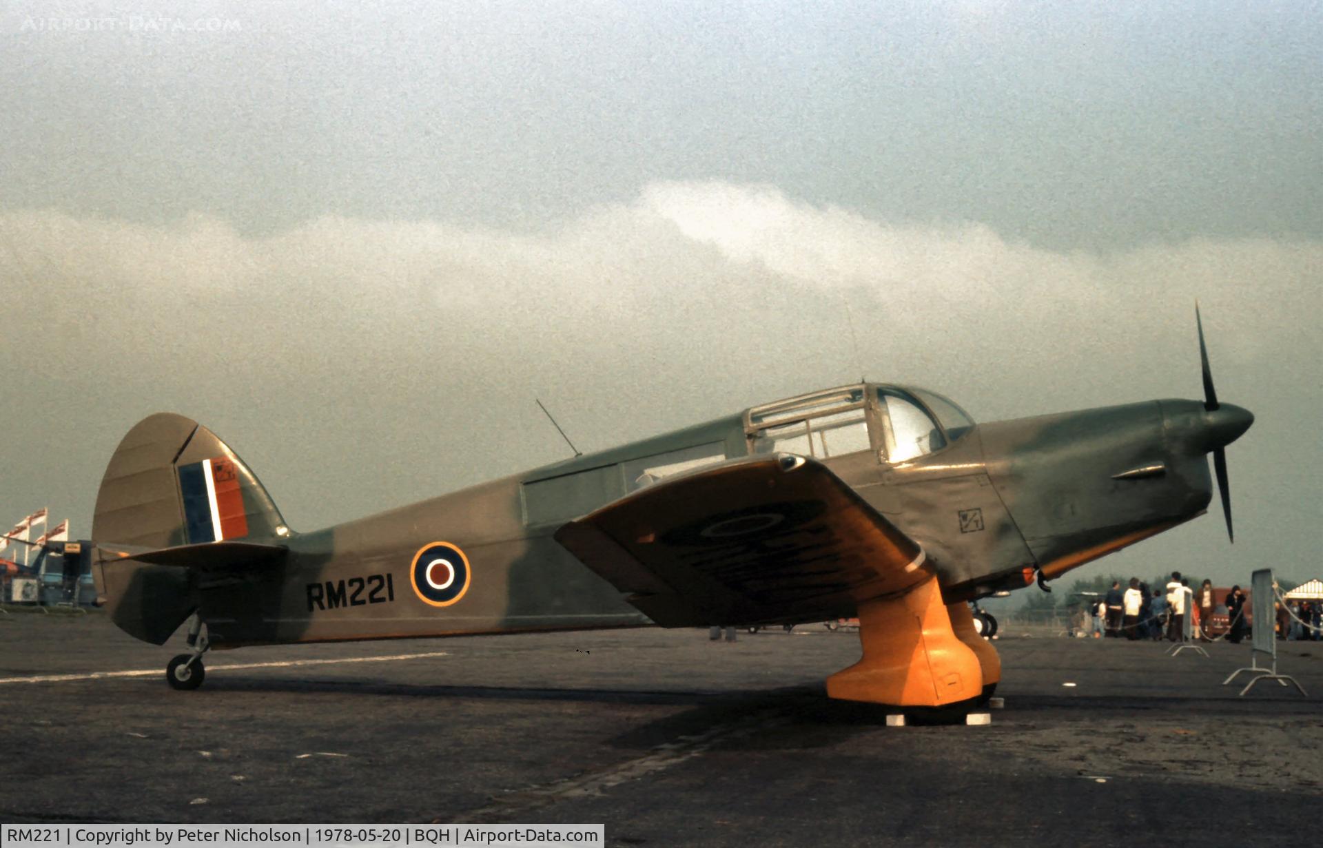 RM221, 1945 Percival P-31 Proctor 4 C/N FHM 141, Proctor IV at the 1978 Biggin Hill Air Fair.