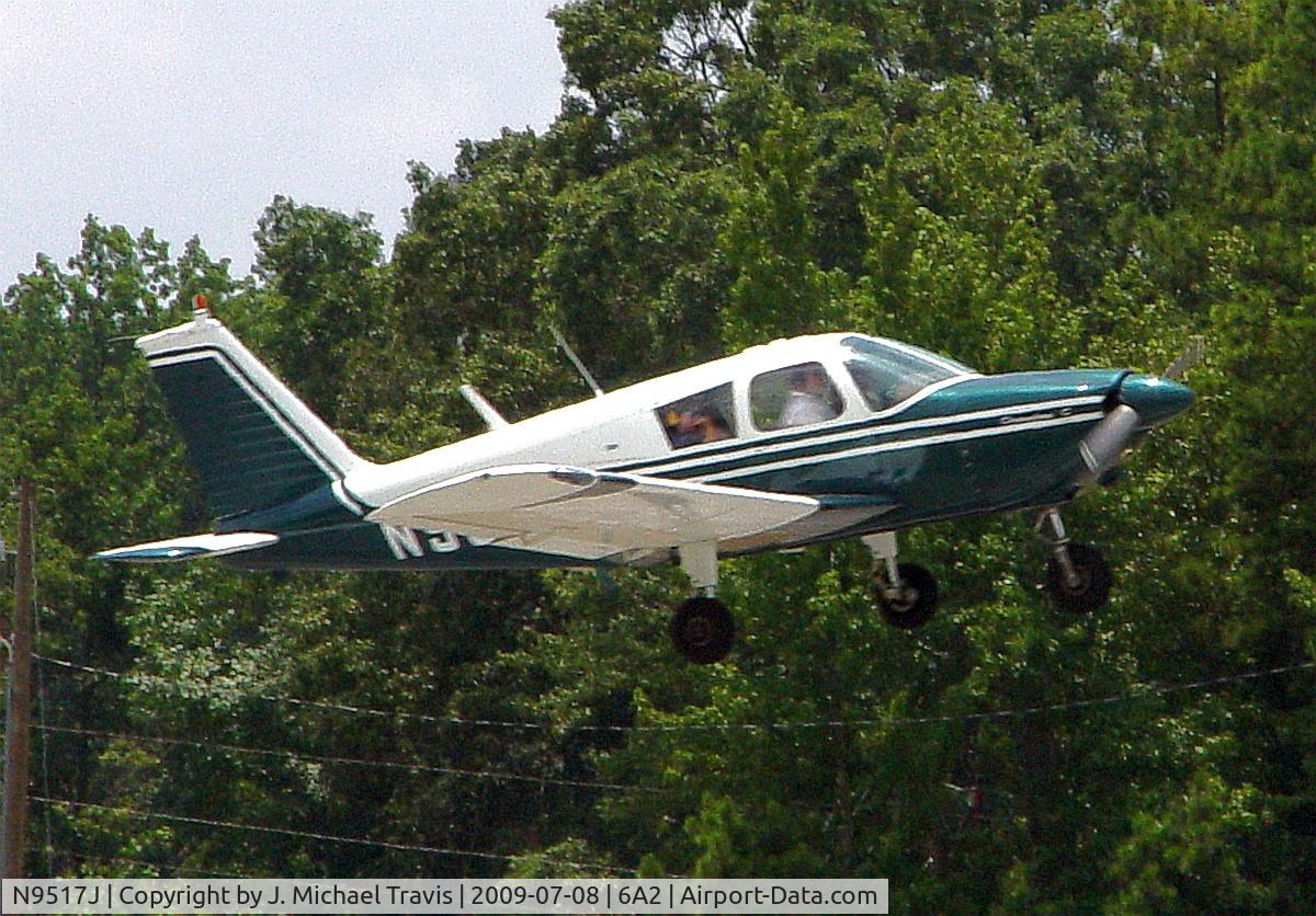 N9517J, 1966 Piper PA-28-180 C/N 28-3640, 17J landing at 6A2
