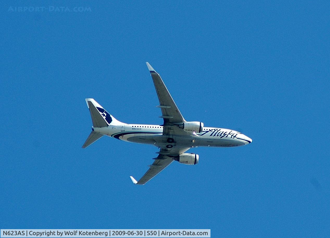 N623AS, 2000 Boeing 737-790 C/N 30166, downwing to Seatac airport
