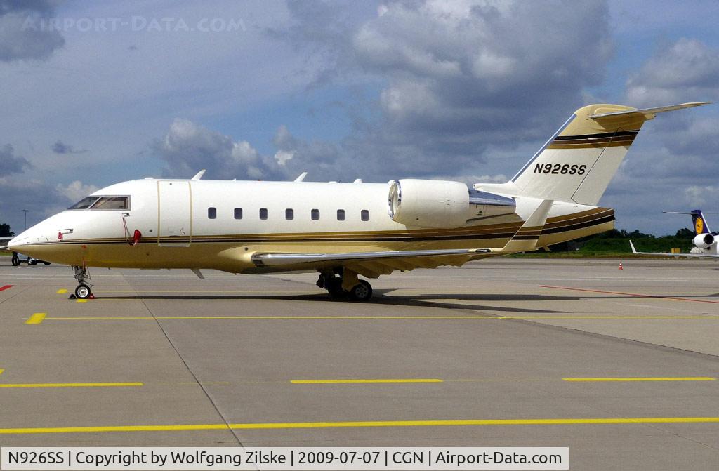N926SS, 1999 Bombardier Challenger 604 (CL-600-2B16) C/N 5436, visitor