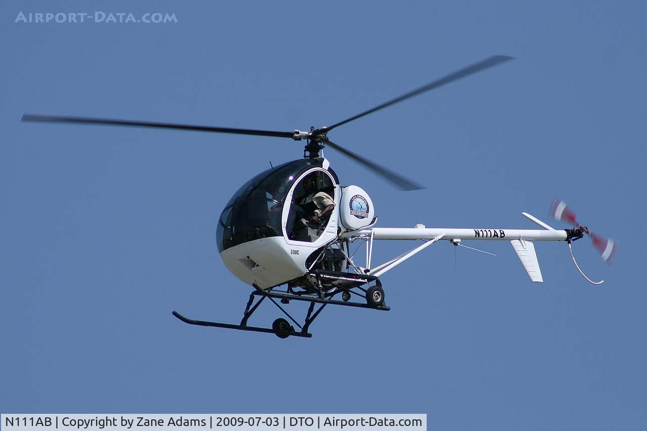 N111AB, 2008 Schweizer 269C C/N S1911, At Denton Municipal