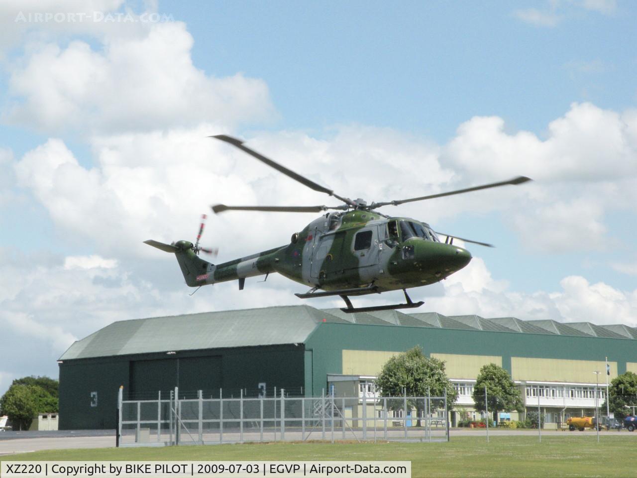 XZ220, 1979 Westland Lynx AH.7 C/N 146, /