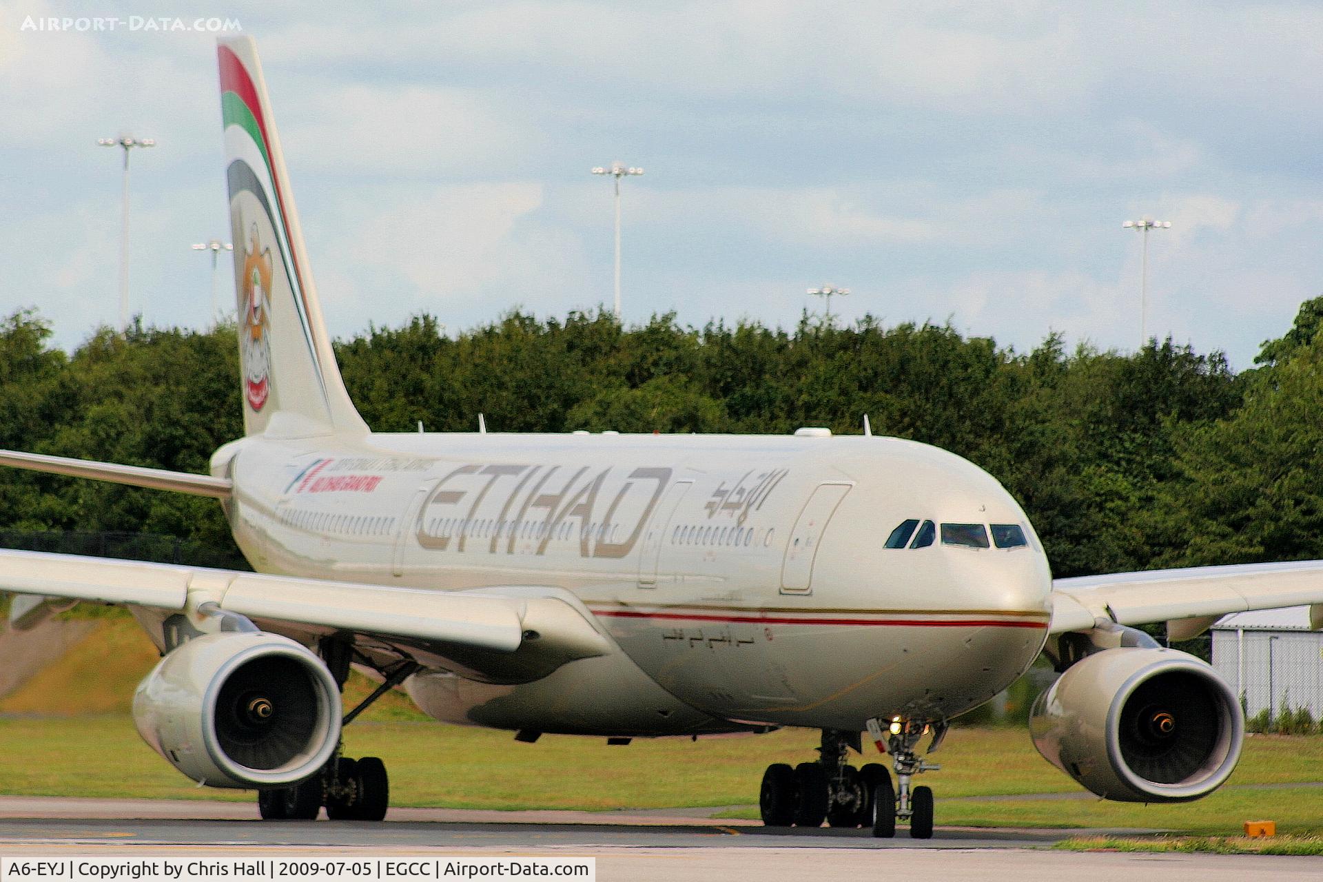 A6-EYJ, 2006 Airbus A330-243 C/N 737, Etihad