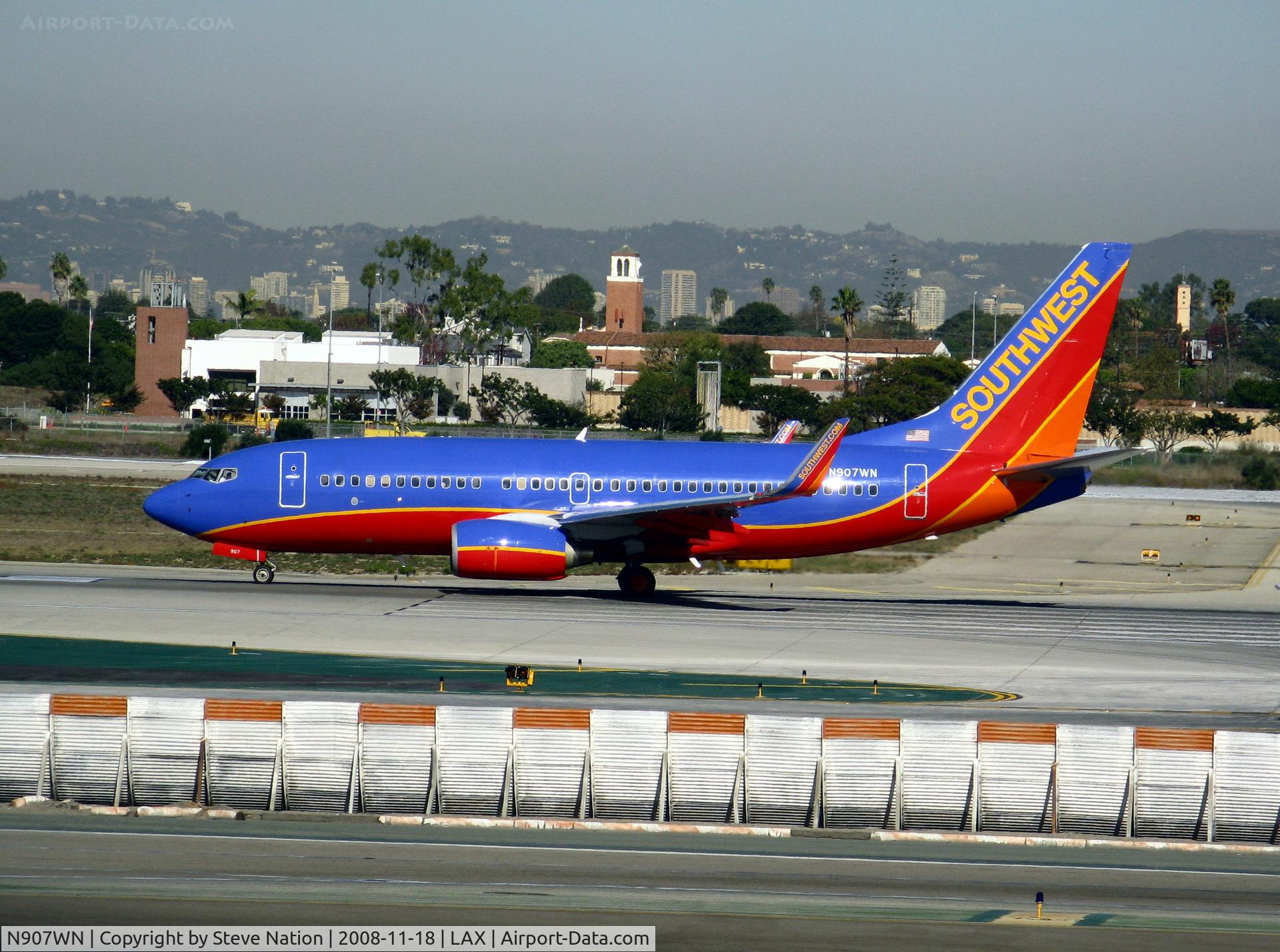 N907WN, 2008 Boeing 737-7H4 C/N 36619, Southwest 2008 Boeing 737-7H4 in new colors w/winglets ready to roll on RW 24L