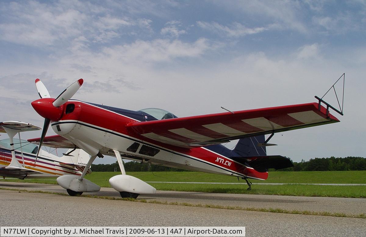 N77LW, 1977 Stephens Akro 1 C/N 1, 77LW at 4A7