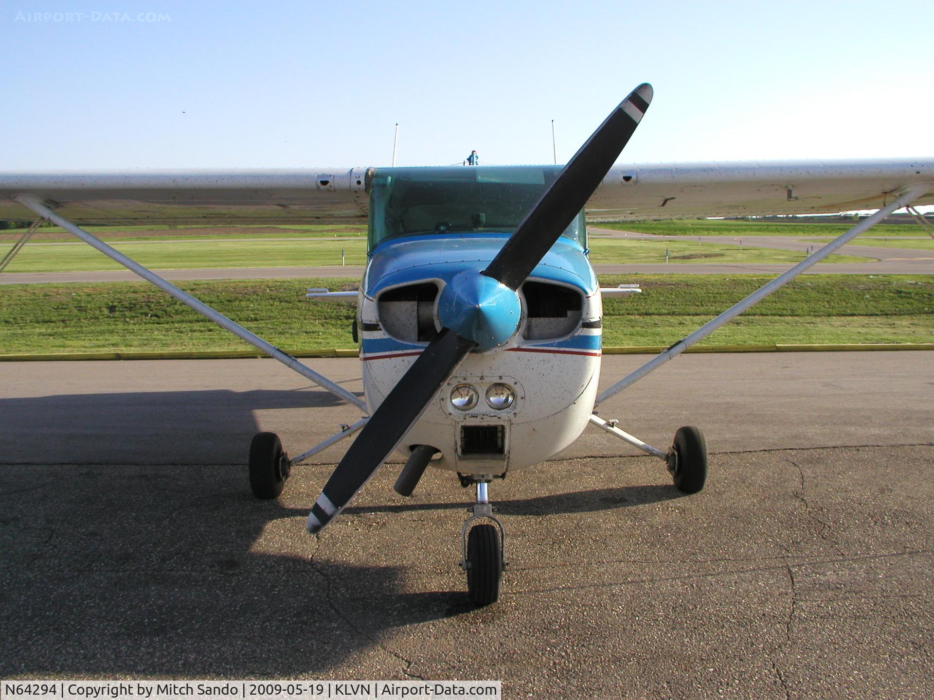 N64294, 1975 Cessna 172M C/N 17265145, Parked on the ramp at Airlake.