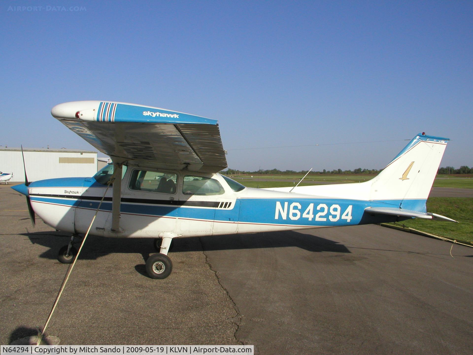 N64294, 1975 Cessna 172M C/N 17265145, Parked on the ramp at Airlake.