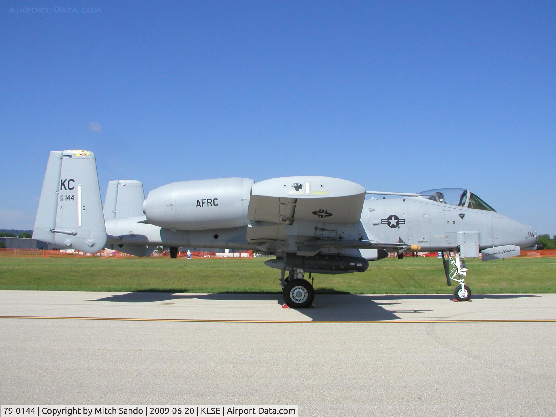79-0144, 1979 Fairchild Republic A-10A Thunderbolt II C/N A10-0408, Deke Slayton Airfest 2009.