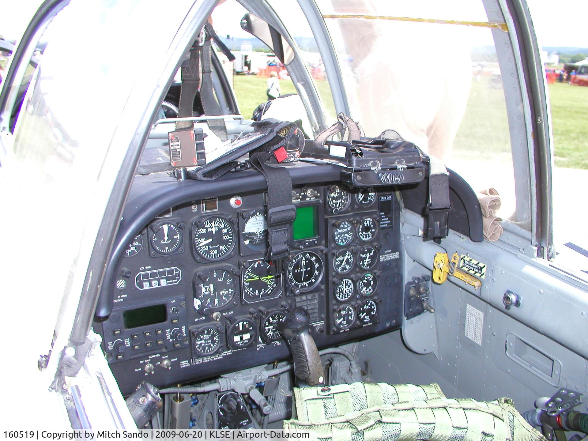 160519, Beech T-34C Turbo Mentor C/N GL-66, Deke Slayton Airfest 2009.