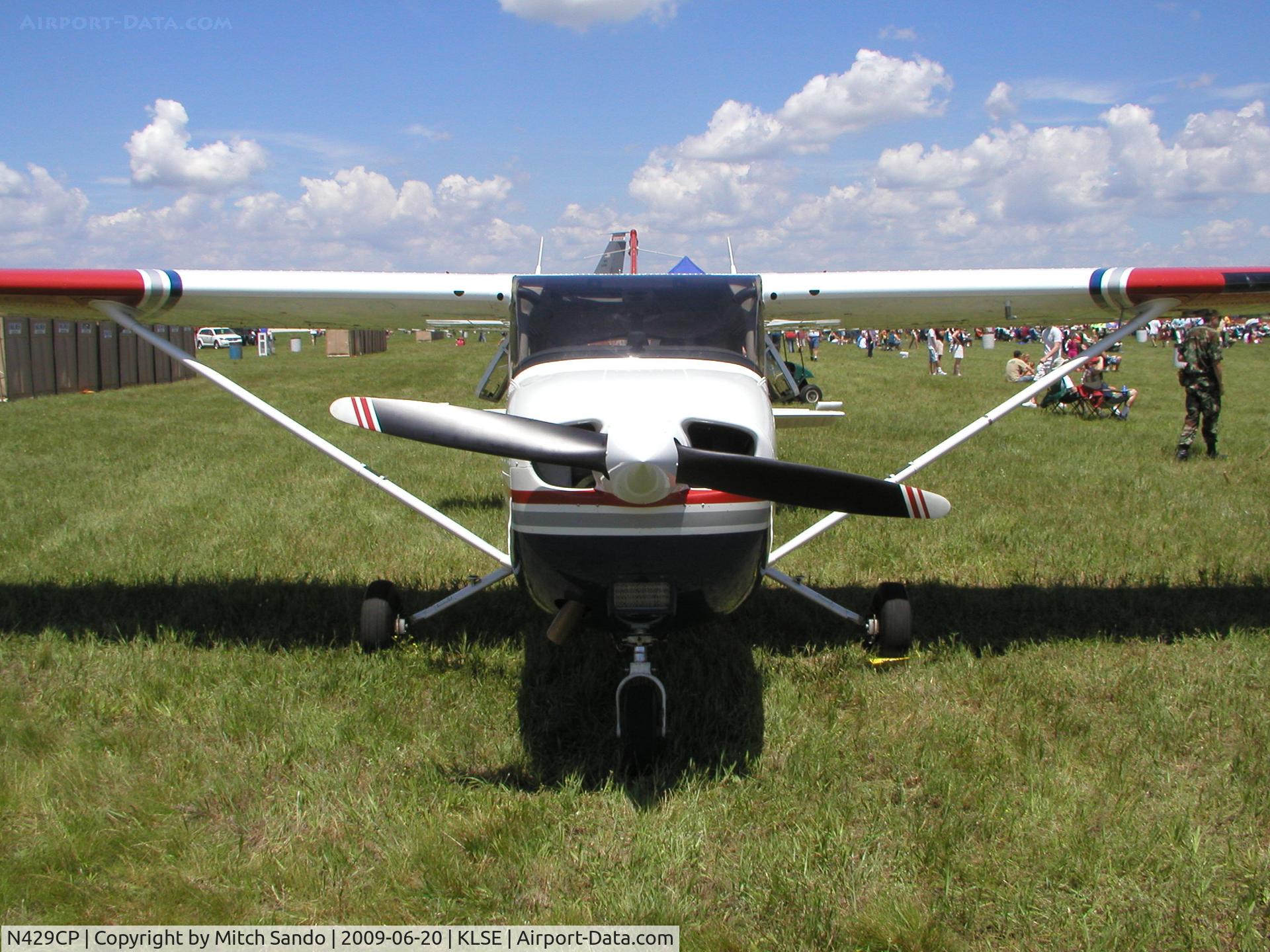 N429CP, 2001 Cessna 172S C/N 172S8691, Deke Slayton Airfest 2009.
