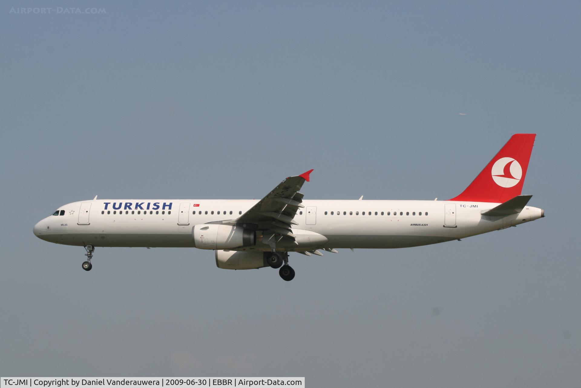 TC-JMI, 2008 Airbus A321-232 C/N 3673, arrival of flight TK1937 to rwy 25L