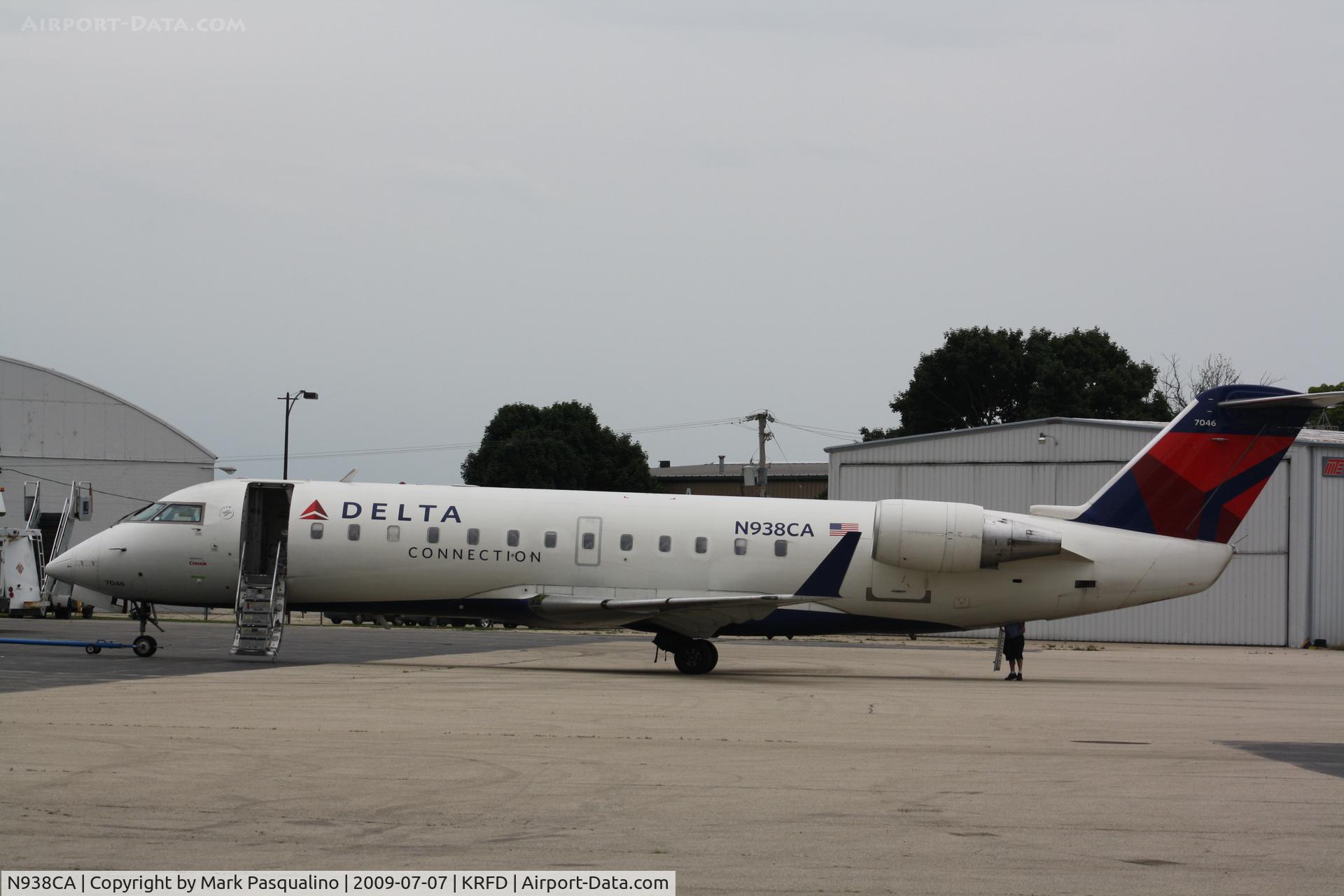 N938CA, 1994 Canadair CRJ-100ER (CL-600-2B19) C/N 7046, CL-600-2B19