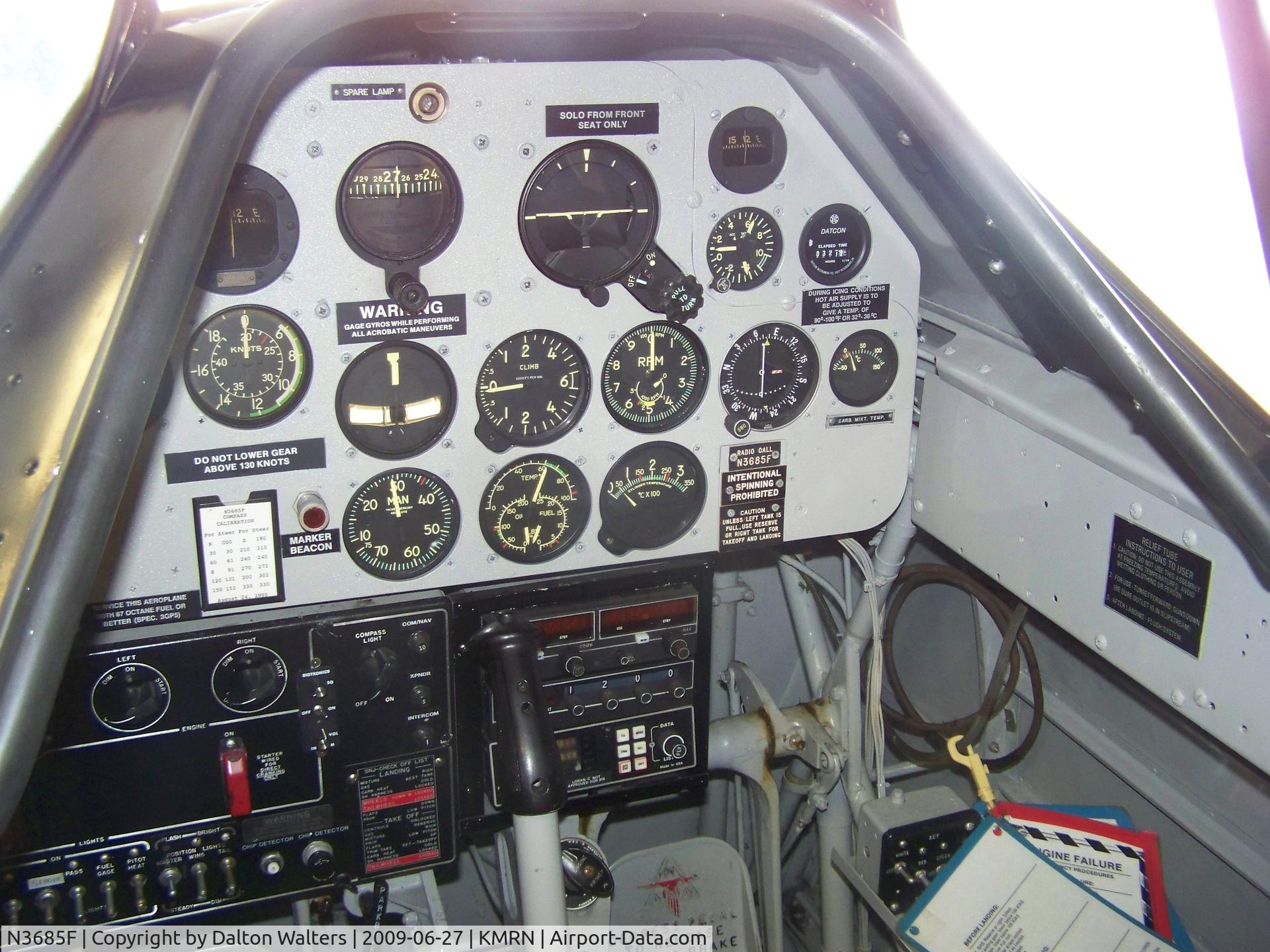 N3685F, 1944 North American SNJ-5 Texan C/N 88-16183, Pilot's Control Panel