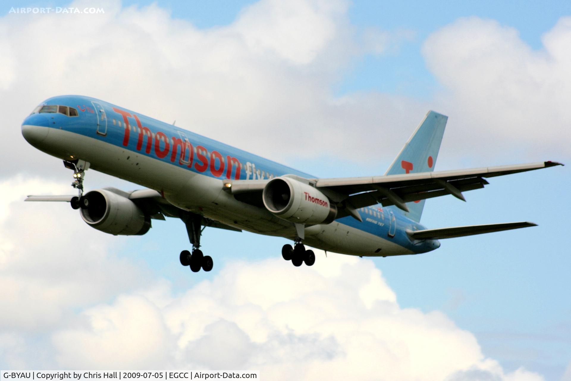 G-BYAU, 1994 Boeing 757-204 C/N 27220, Thomson