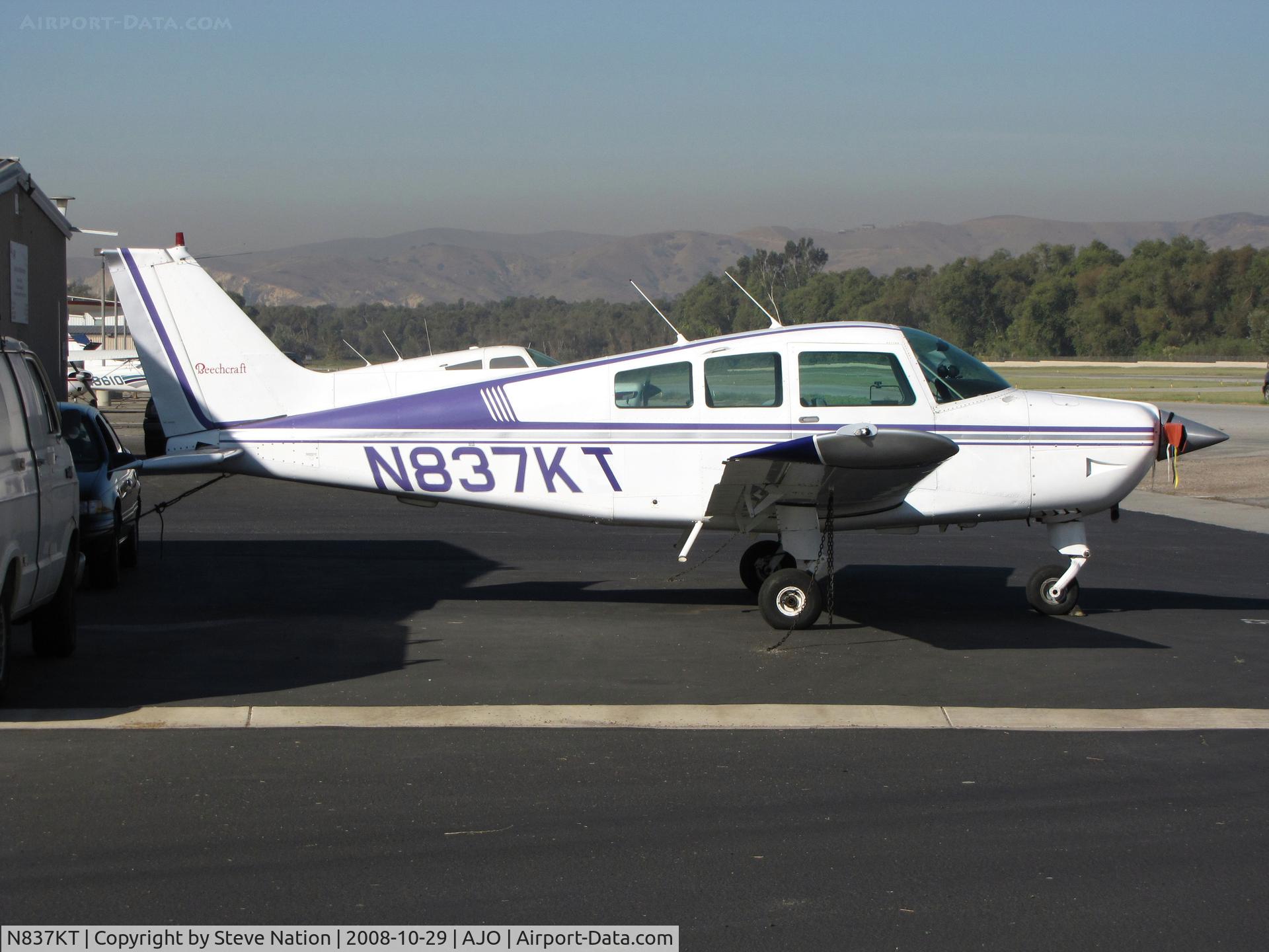 N837KT, 1978 Beech C23 Sundowner 180 C/N M-2076, Deep Purple 1978 Beech C23