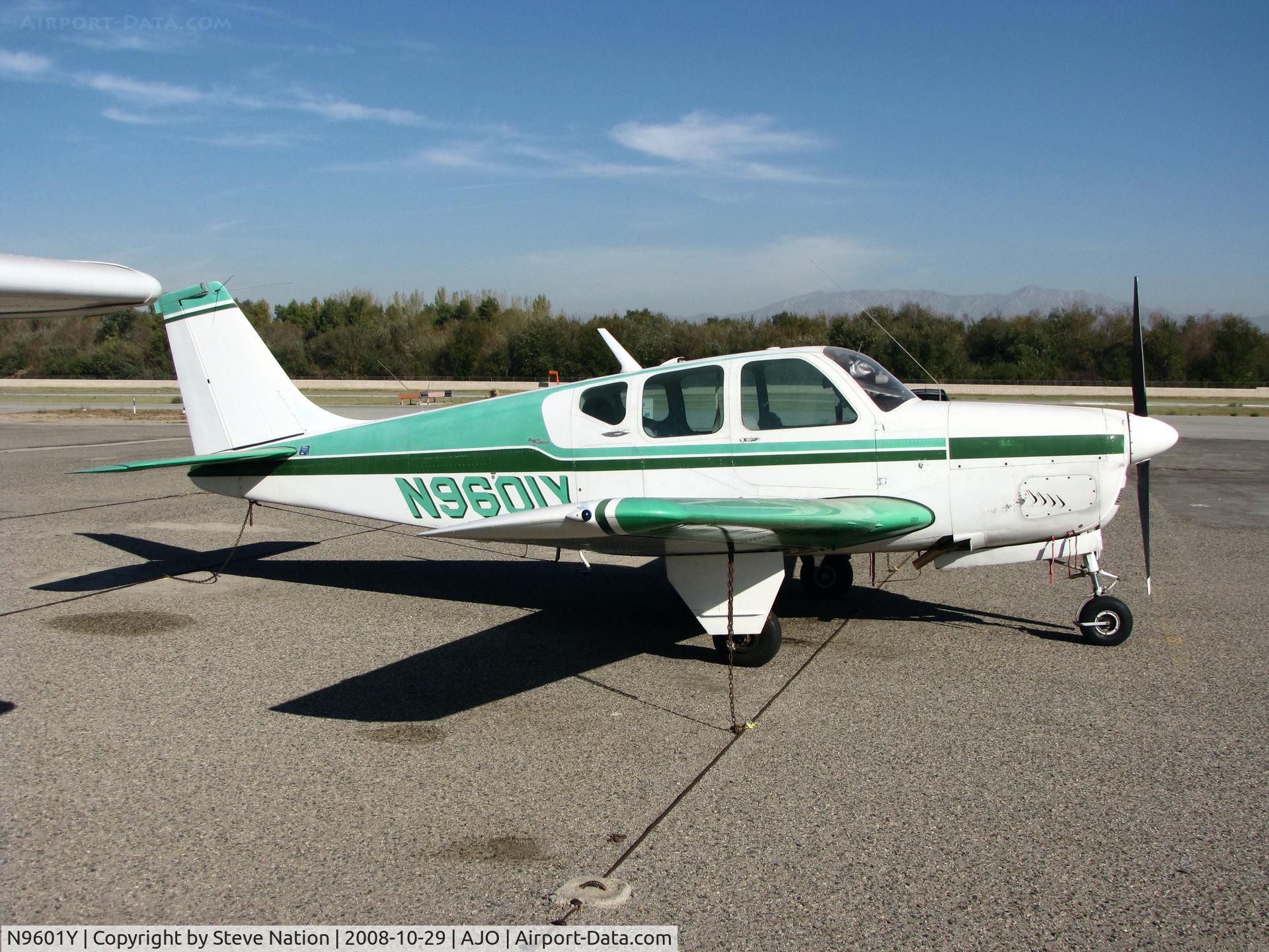 N9601Y, 1962 Beech 35-B33 Debonair C/N CD-579, Classic 1962 Beech 35-B33 @ 