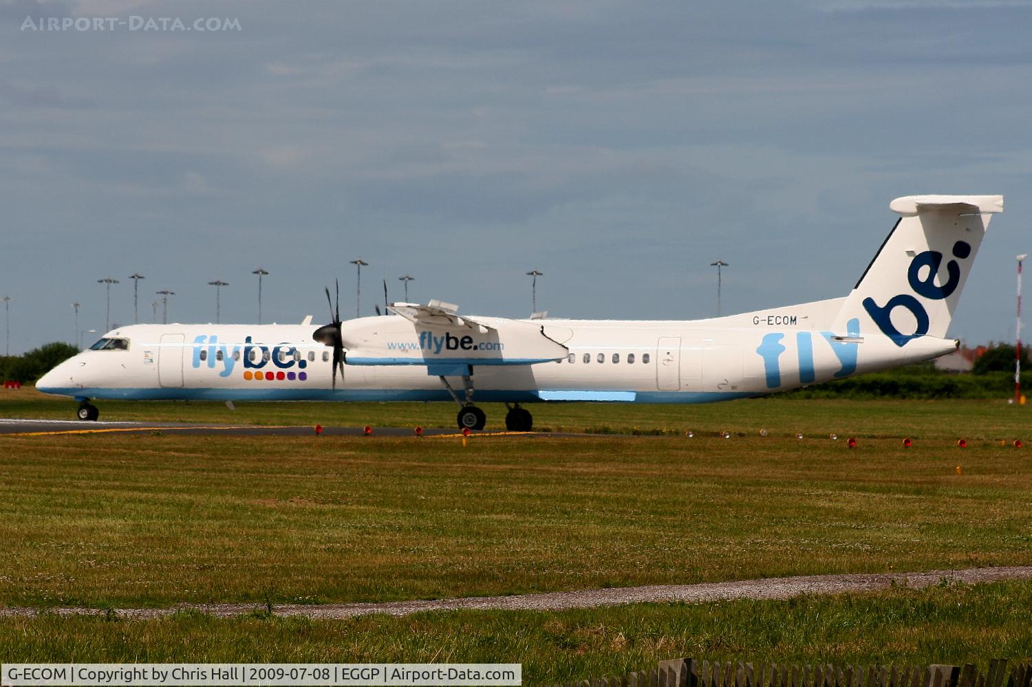 G-ECOM, 2008 De Havilland Canada DHC-8-402Q Dash 8 C/N 4233, flybe