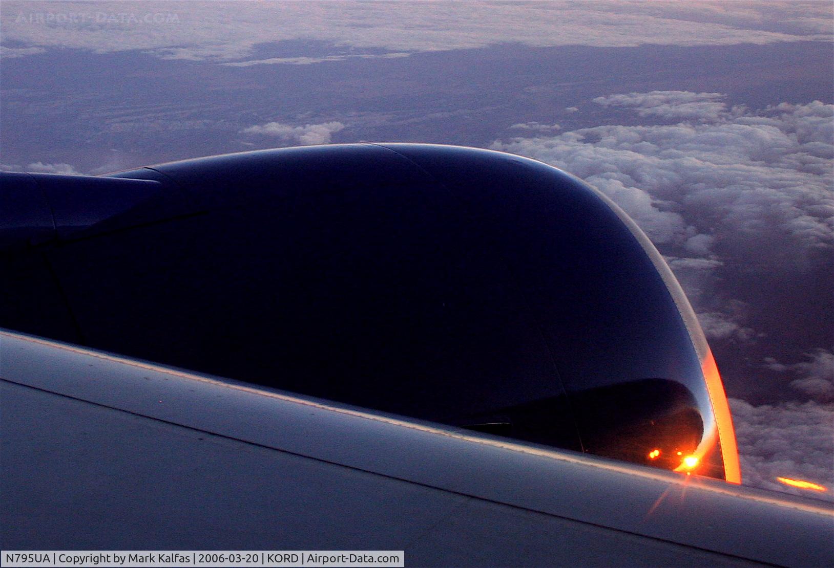 N795UA, 1997 Boeing 777-222 C/N 26927, In flight KORD - KLAX