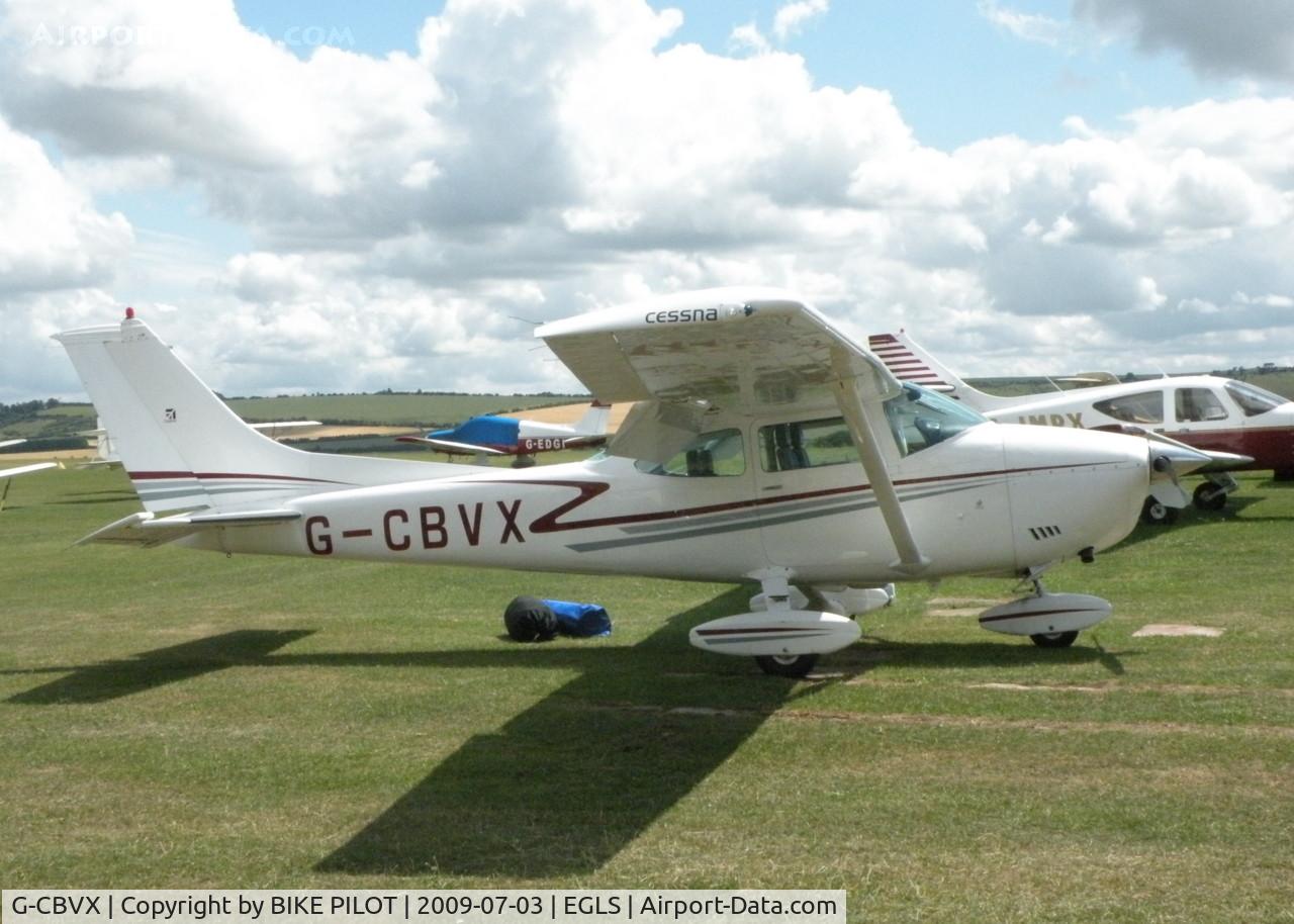 G-CBVX, 1974 Cessna 182P Skylane C/N 182-63419, VICTOR X-RAY ABOUT TO BE LOADED