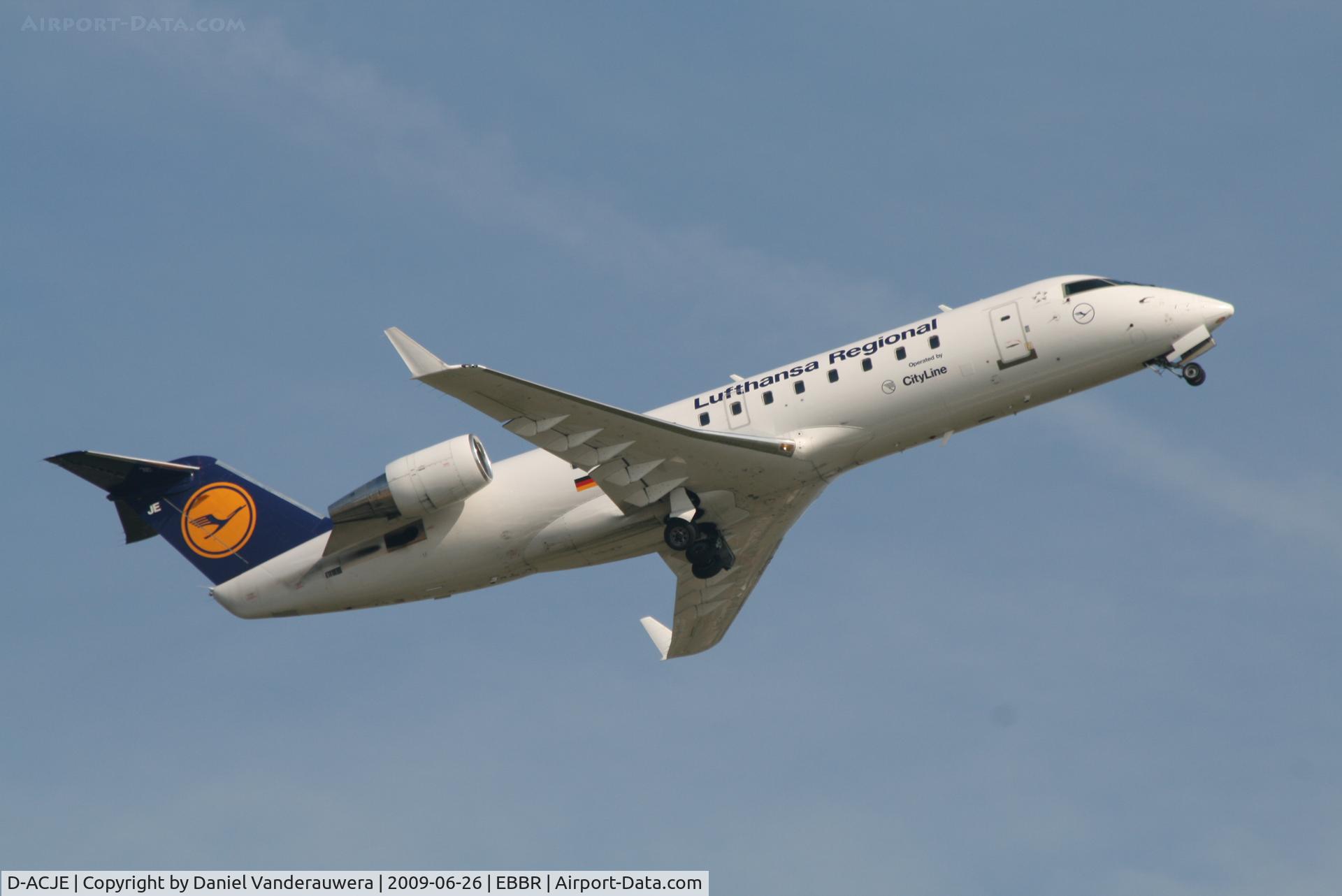 D-ACJE, 1996 Canadair CRJ-100LR (CL-600-2B19) C/N 7165, Flight LH4641 is taking off from rwy 07R
