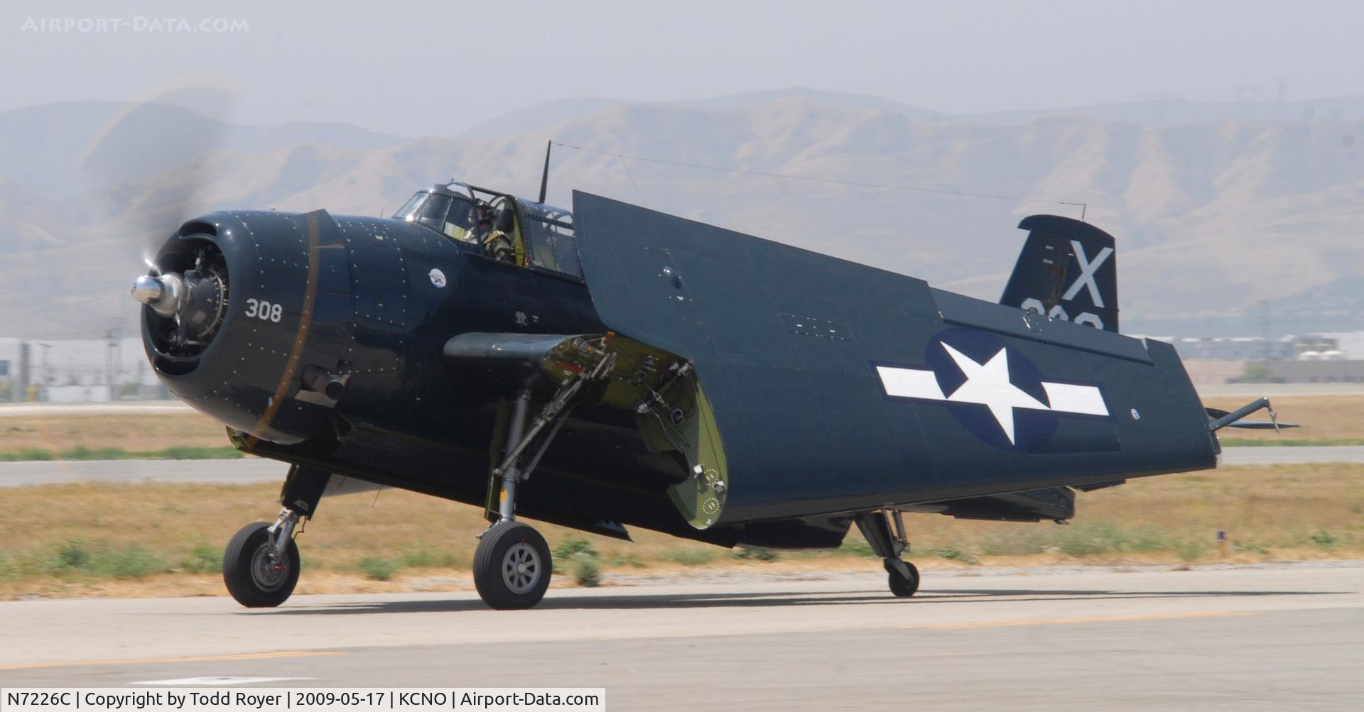 N7226C, Grumman TBM-3E Avenger C/N 85938, Chino Airshow 2009