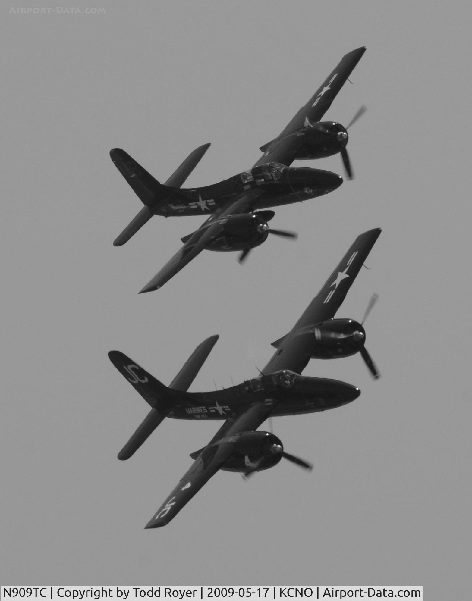 N909TC, 1945 Grumman F7F-3P Tigercat C/N 80425, Chino Airshow 2009