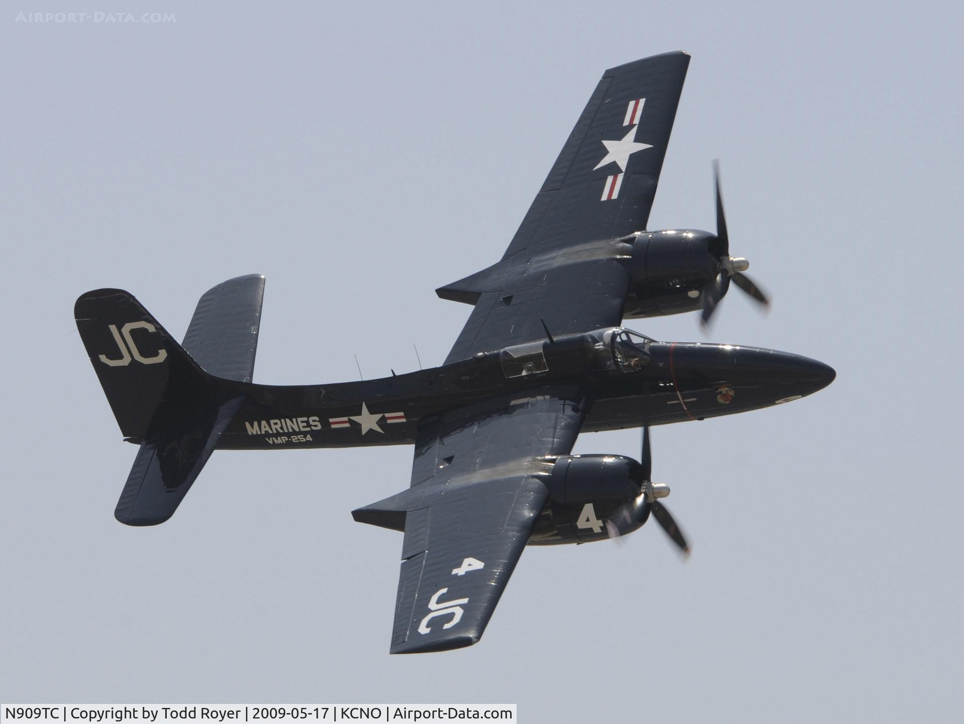 N909TC, 1945 Grumman F7F-3P Tigercat C/N 80425, Chino Airshow 2009