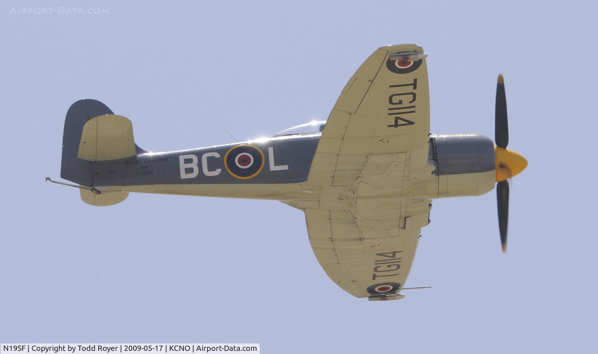N19SF, 1947 Hawker Sea Fury FB.11 C/N 41H/656803, Chino Airshow 2009