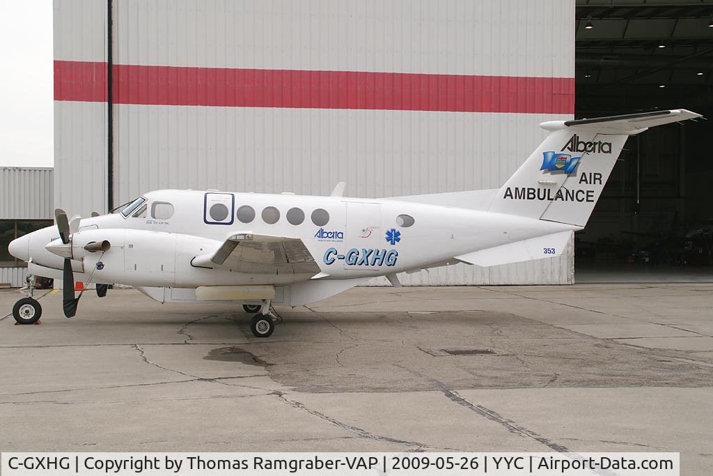C-GXHG, 1990 Beech B200 King Air C/N BB1383, Alberta Air Ambulance Beech 200 King Air