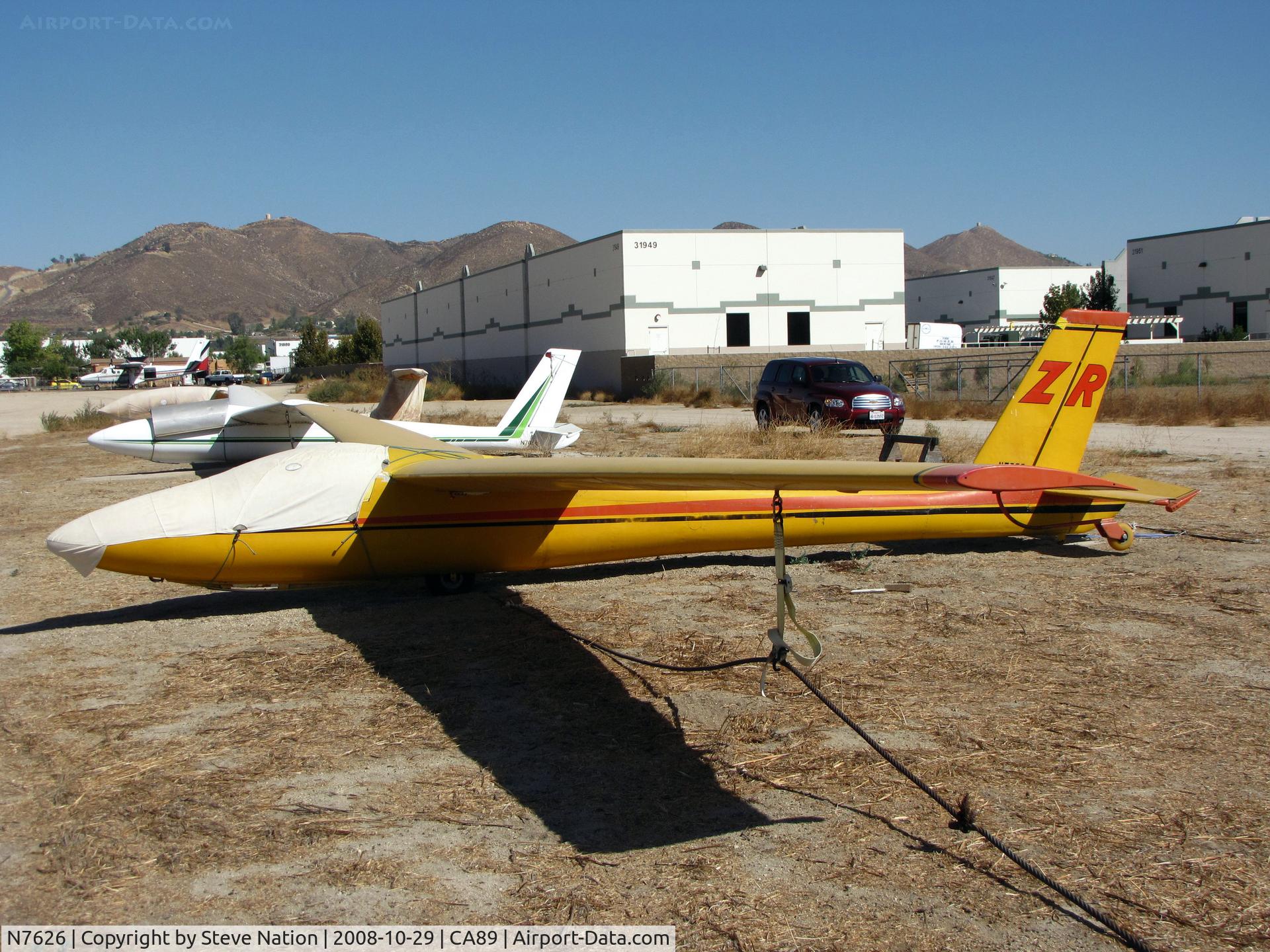 N7626, 1969 Schweizer SGS 1-34 C/N 6, Orange + red 1969 Schweizer SGS 1-34/