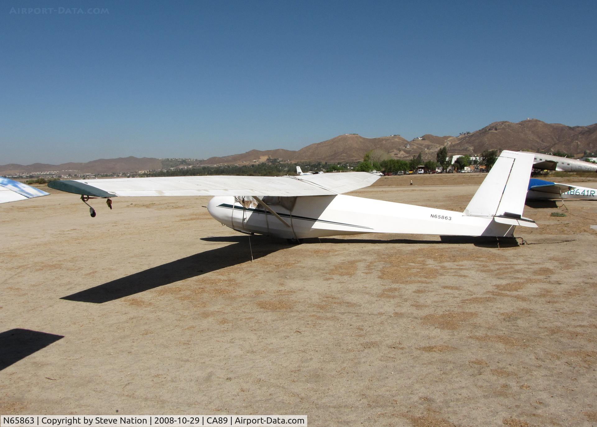 N65863, Schweizer SGS 2-33A C/N 348, Schweizer SGS 2-33A w/sun screen @ Skylark Airport (sod strip), Lake Elsinore, CA
