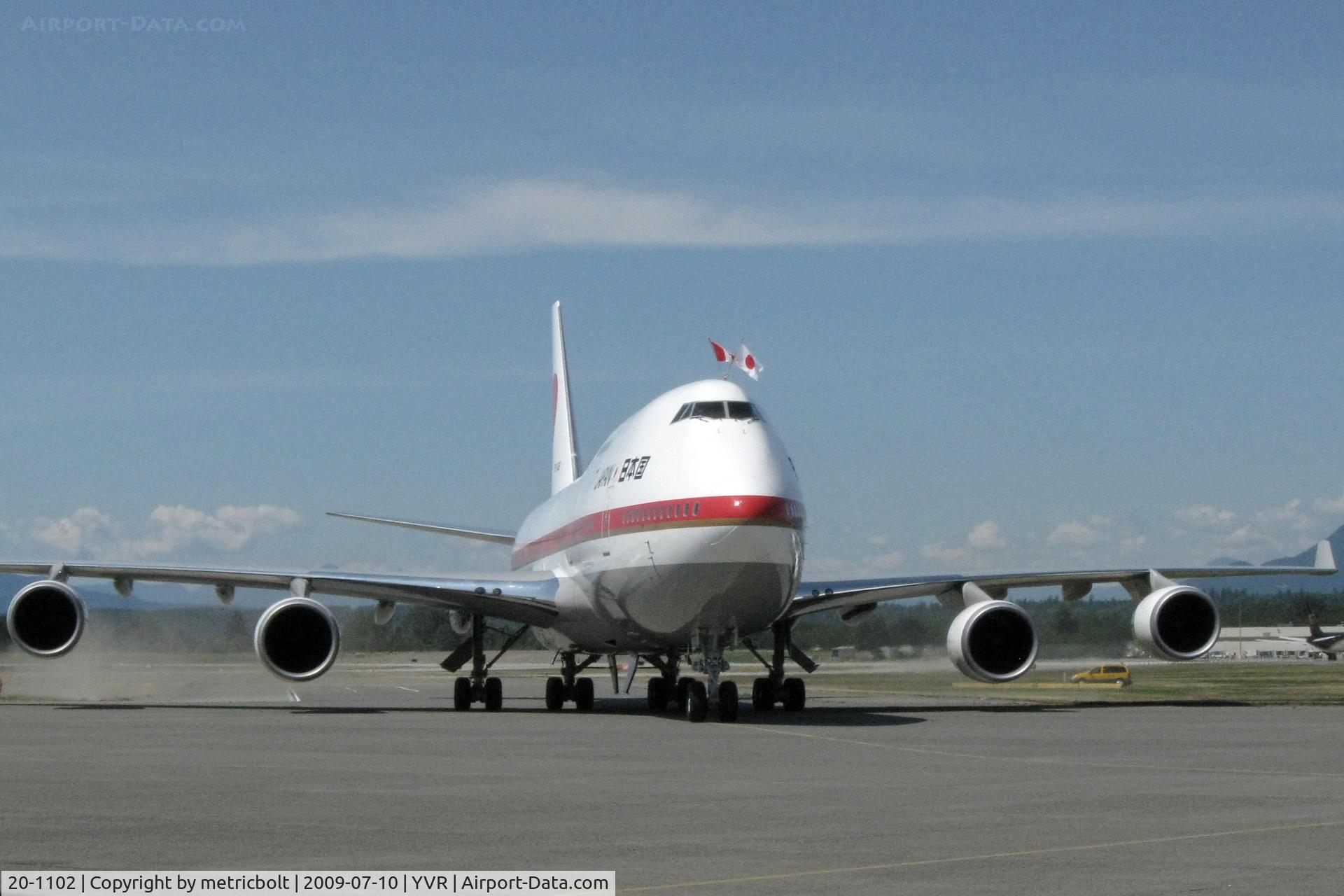 20-1102, 1991 Boeing 747-47C C/N 24731/0839, Emperor of Japan arrives in Vancouver on his Canadian tour