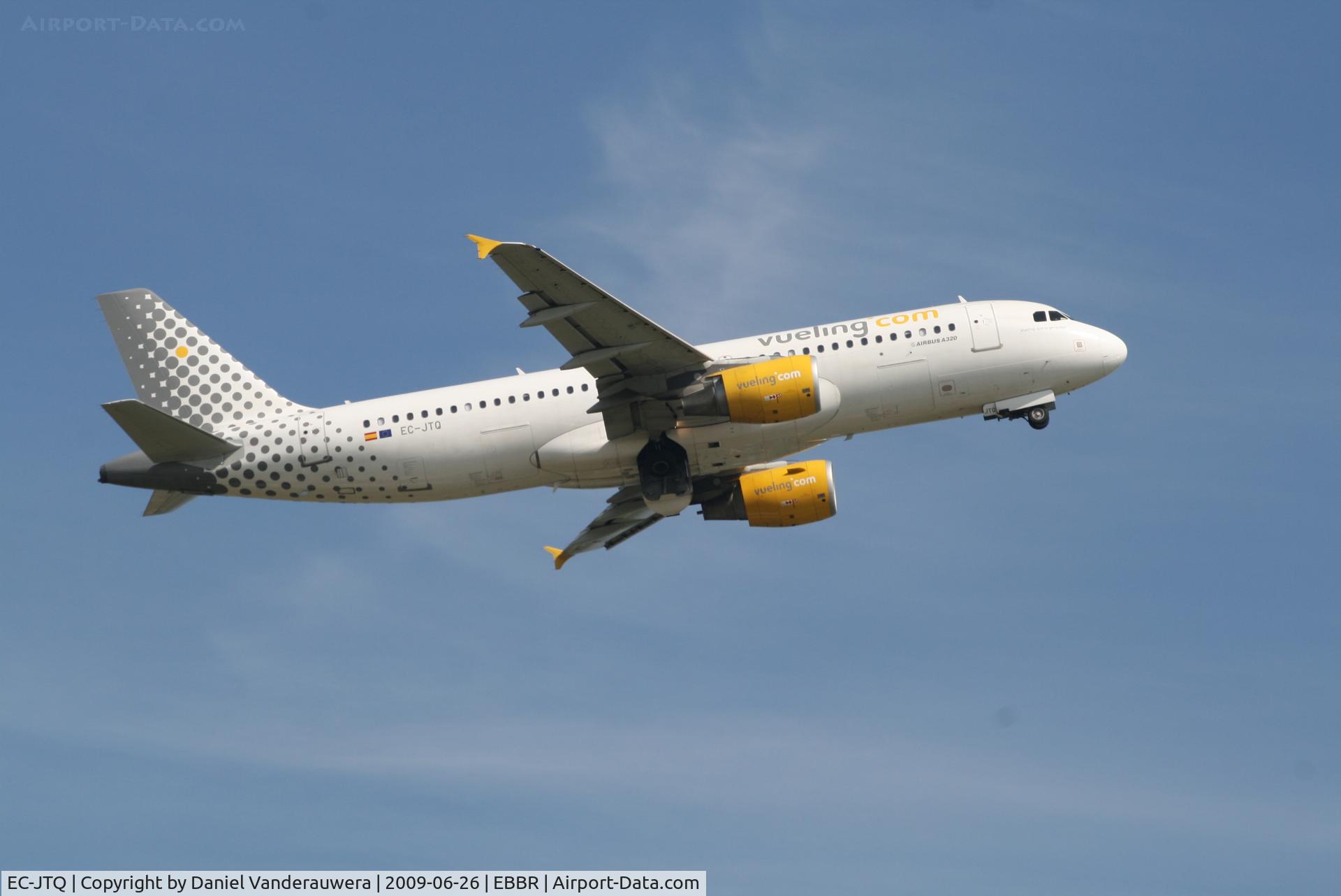 EC-JTQ, 2006 Airbus A320-214 C/N 2794, Flight VY5211 is taking off from rwy 07R