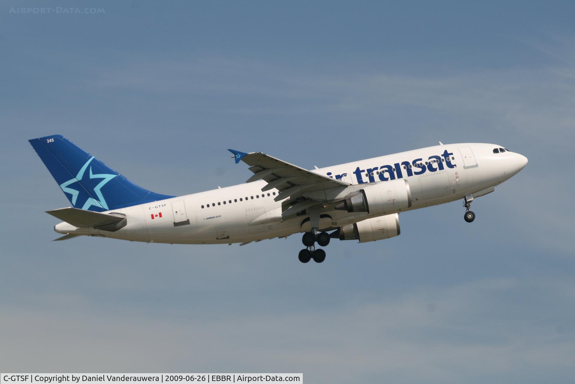 C-GTSF, 1988 Airbus A310-304 C/N 472, Flight TSC155 is taking off from rwy 07R