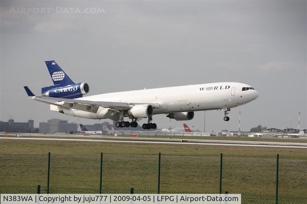 N383WA, 1990 McDonnell Douglas MD-11/F C/N 48412, on landing at CDG