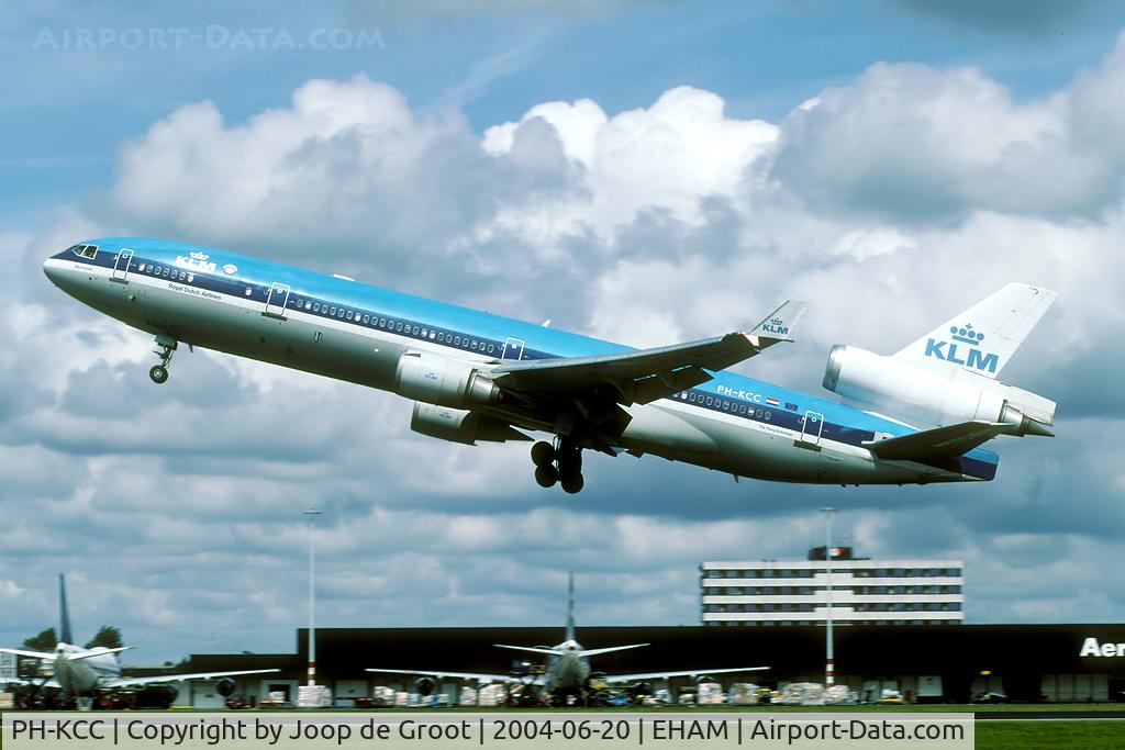 PH-KCC, 1994 McDonnell Douglas MD-11 C/N 48557, take off from Schiphol