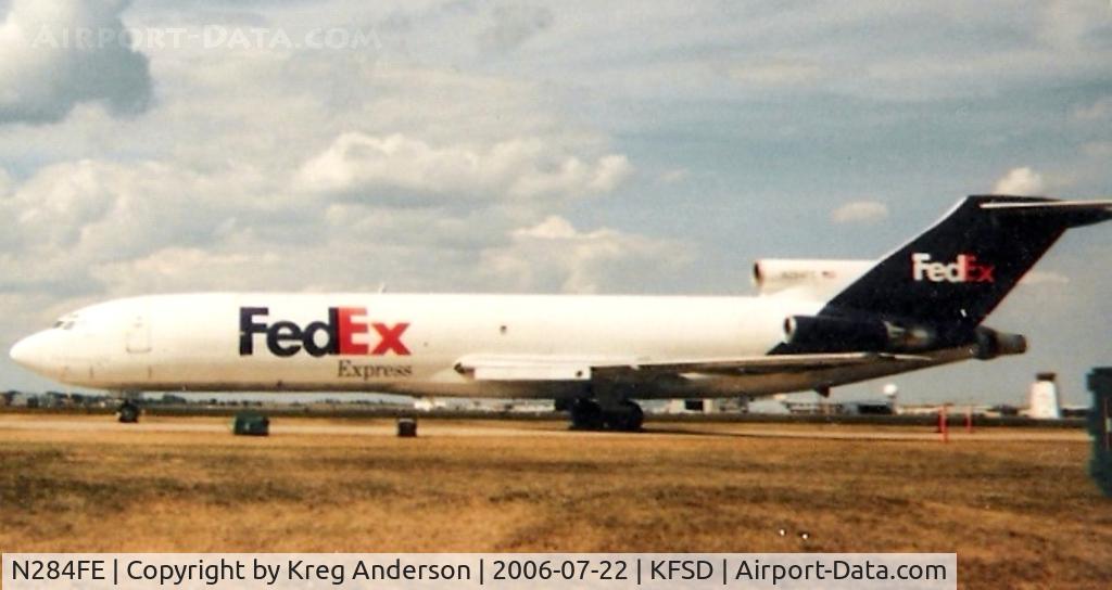 N284FE, 1982 Boeing 727-233F C/N 22621, Sioux Falls Airshow '06