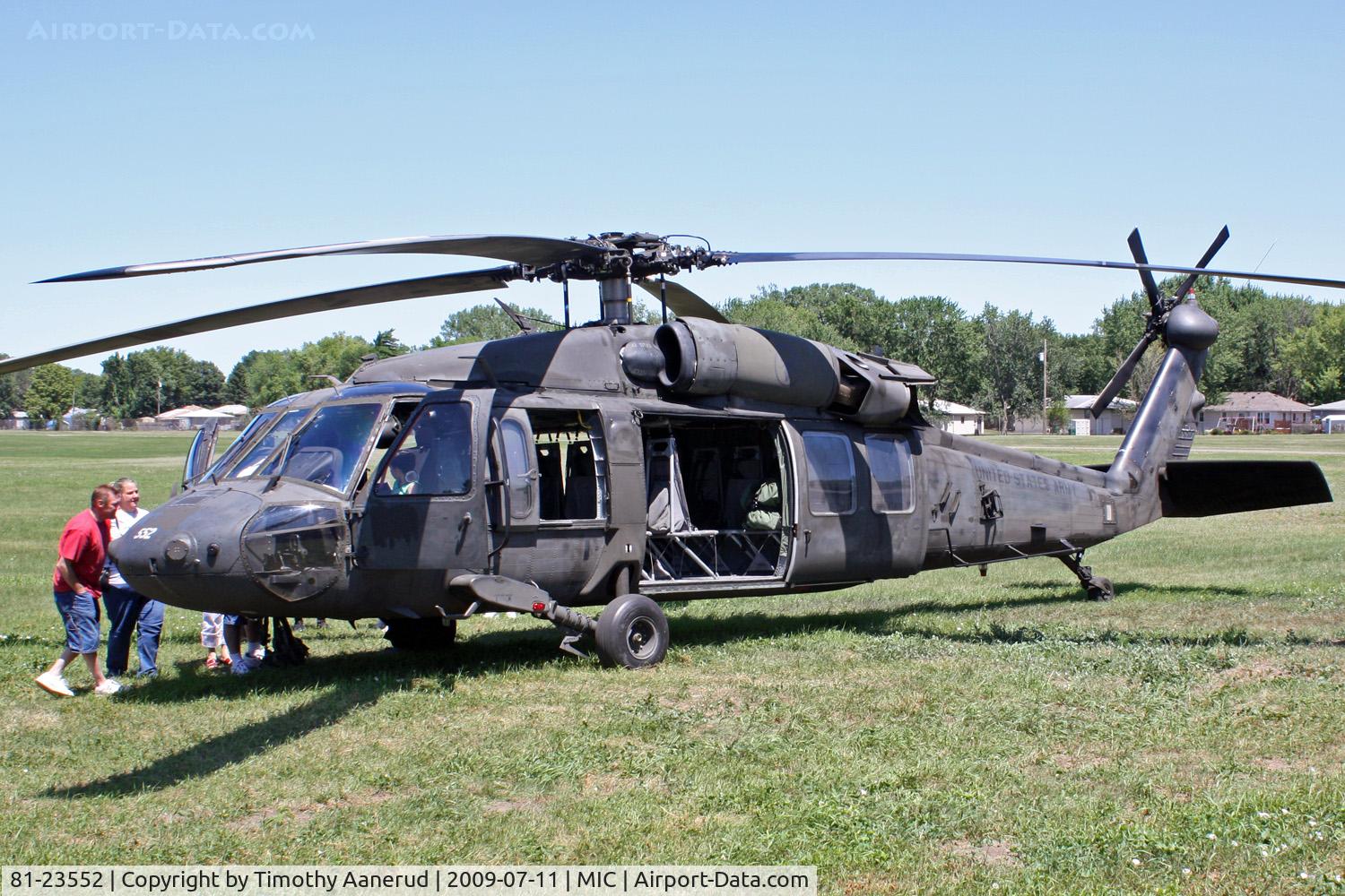 81-23552, 1981 Sikorsky UH-60A Black Hawk C/N 70273, Sikorksy UH-60A Blackhawk, 81-23552, visiting the VFW on the south end of the field