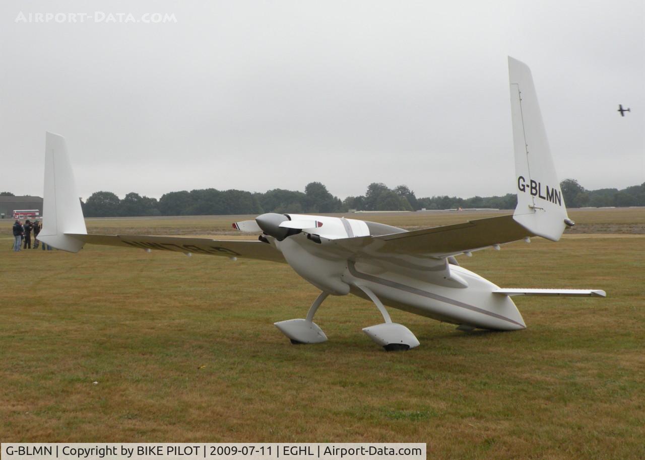 G-BLMN, 1986 Rutan Long-EZ C/N PFA 074A-10648, G-BLMN FLYING GROUP. ATC LASHAM OPEN DAY