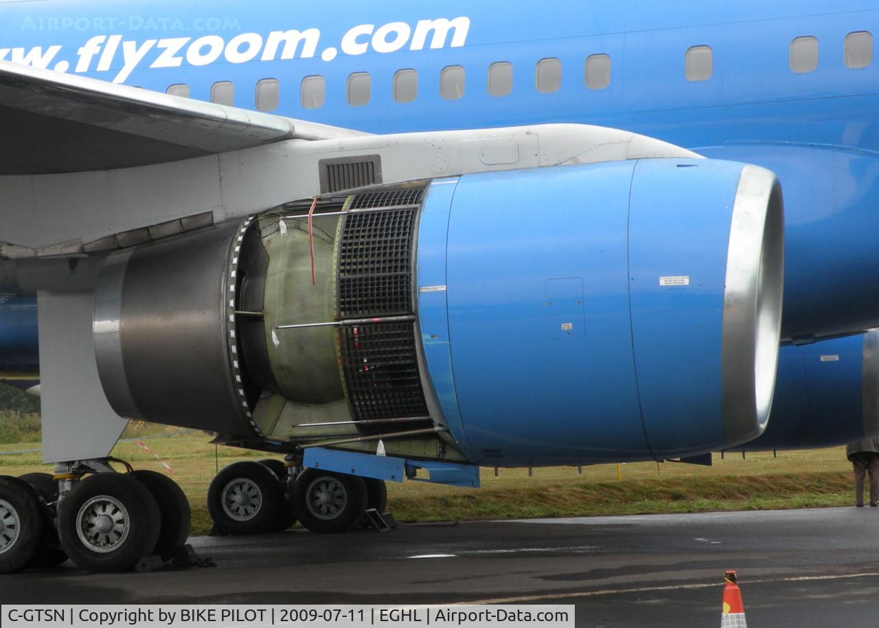 C-GTSN, 1990 Boeing 757-28A C/N 24543, EX ZOOM AIRLINES 757, ZOOM AIRLINE CEASED OPS 2008-08-28. ATC LASHAM OPEN DAY