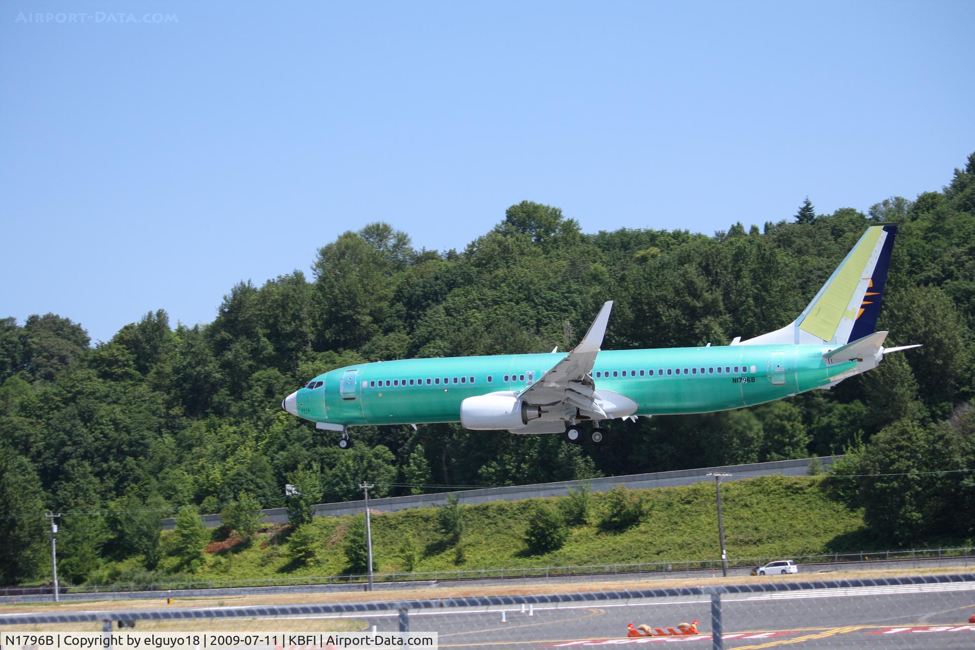 N1796B, 2009 Boeing 737-8AS C/N 35014, RYANAIR WITH BOEING NUMBERS