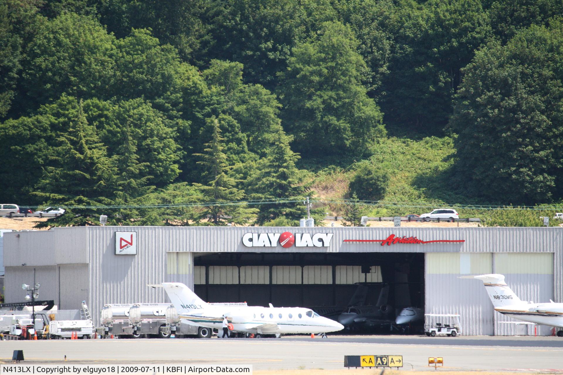N413LX, 1998 Raytheon Beechjet 400A C/N RK-209, PARK AND READY FOR BRAKE